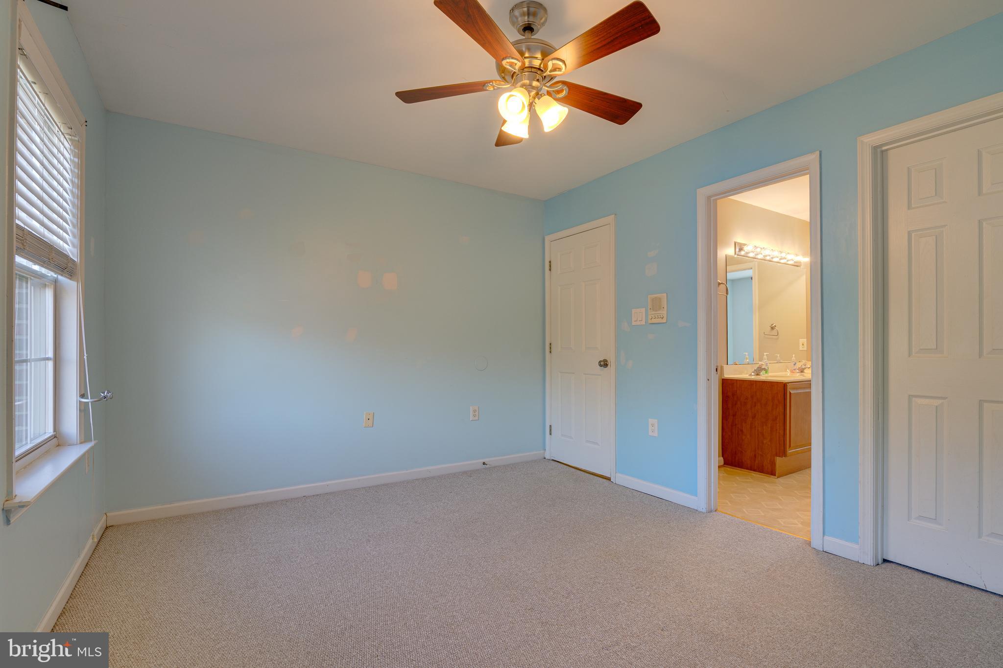 MEADOW BROOK - Residential