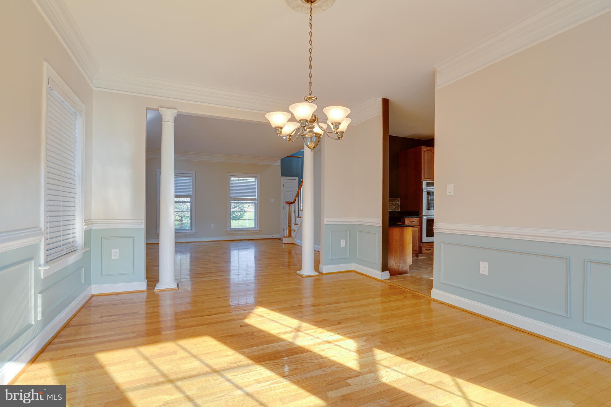 MEADOW BROOK - Residential