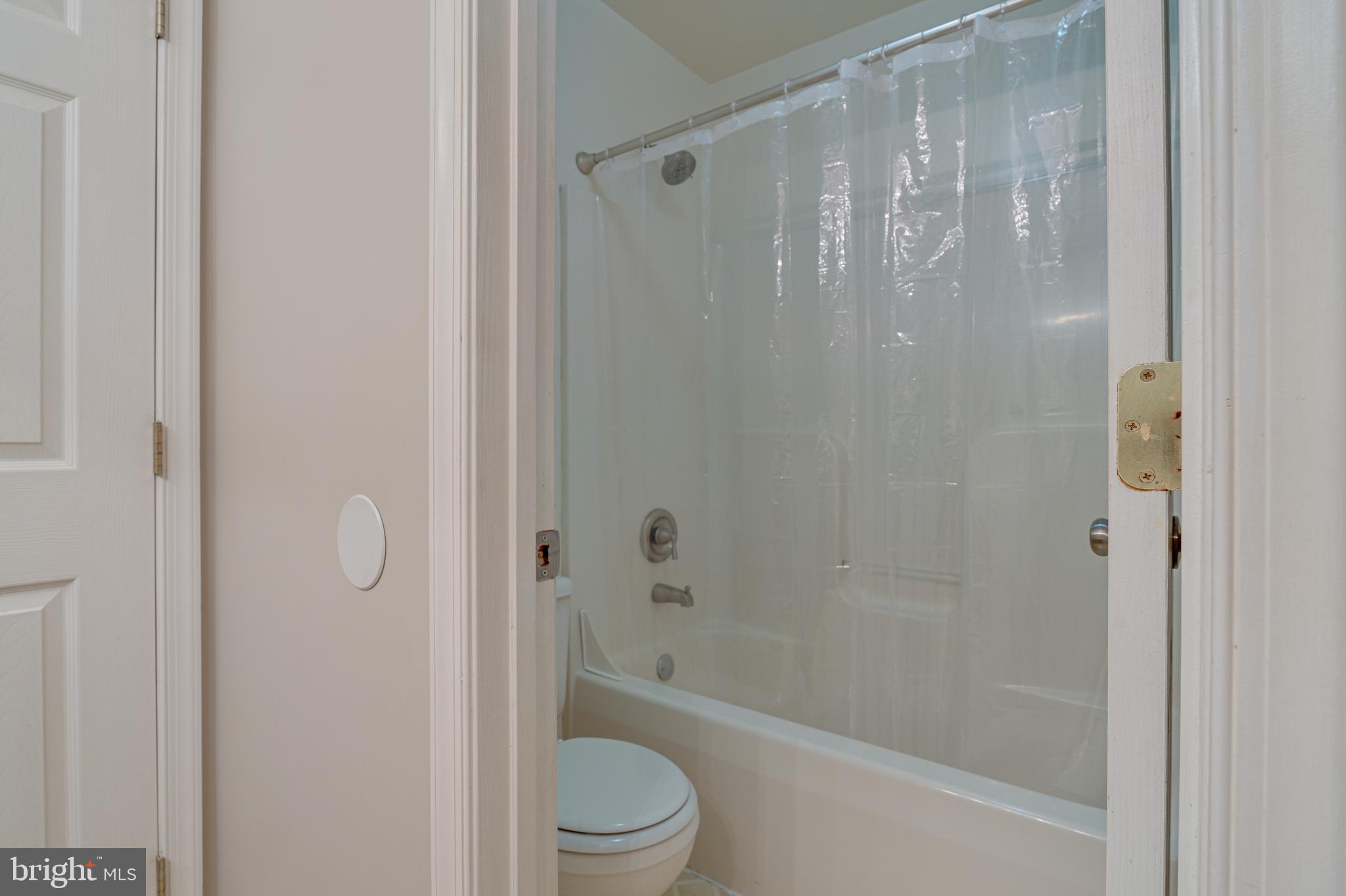 MEADOW BROOK - Residential