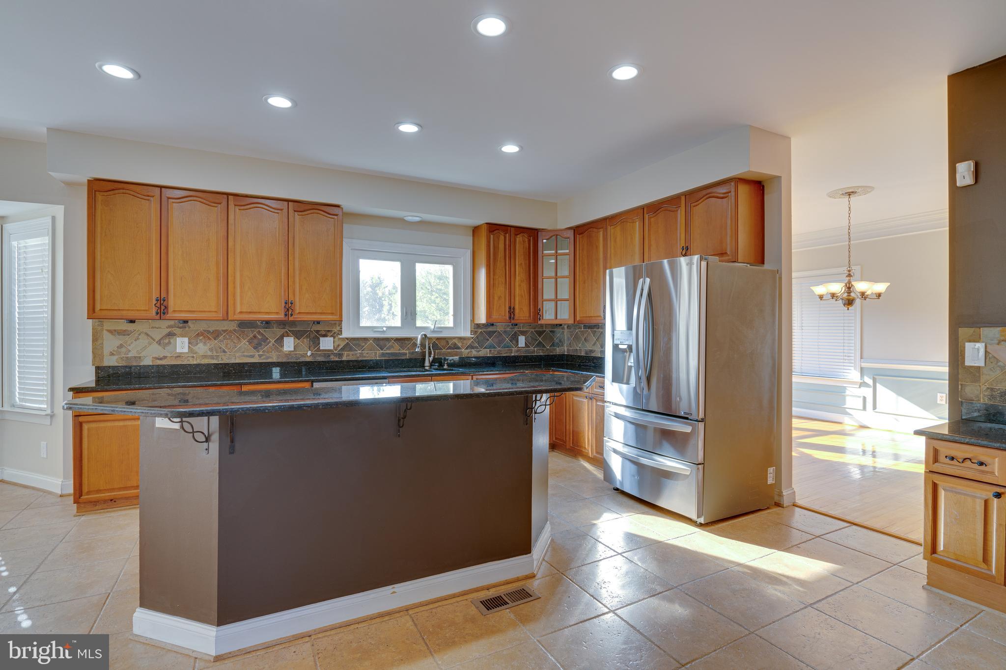 MEADOW BROOK - Residential