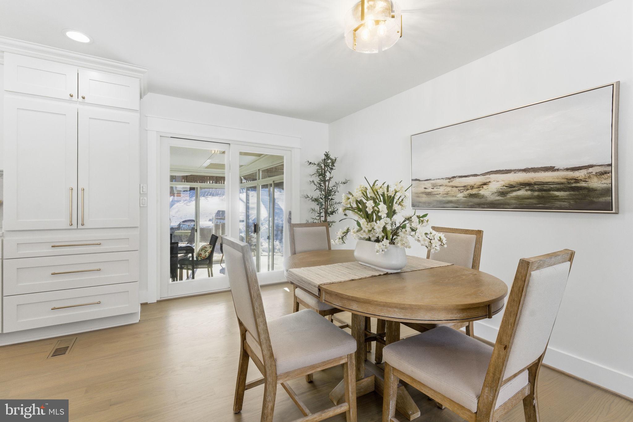 ROLLING VALLEY - Residential