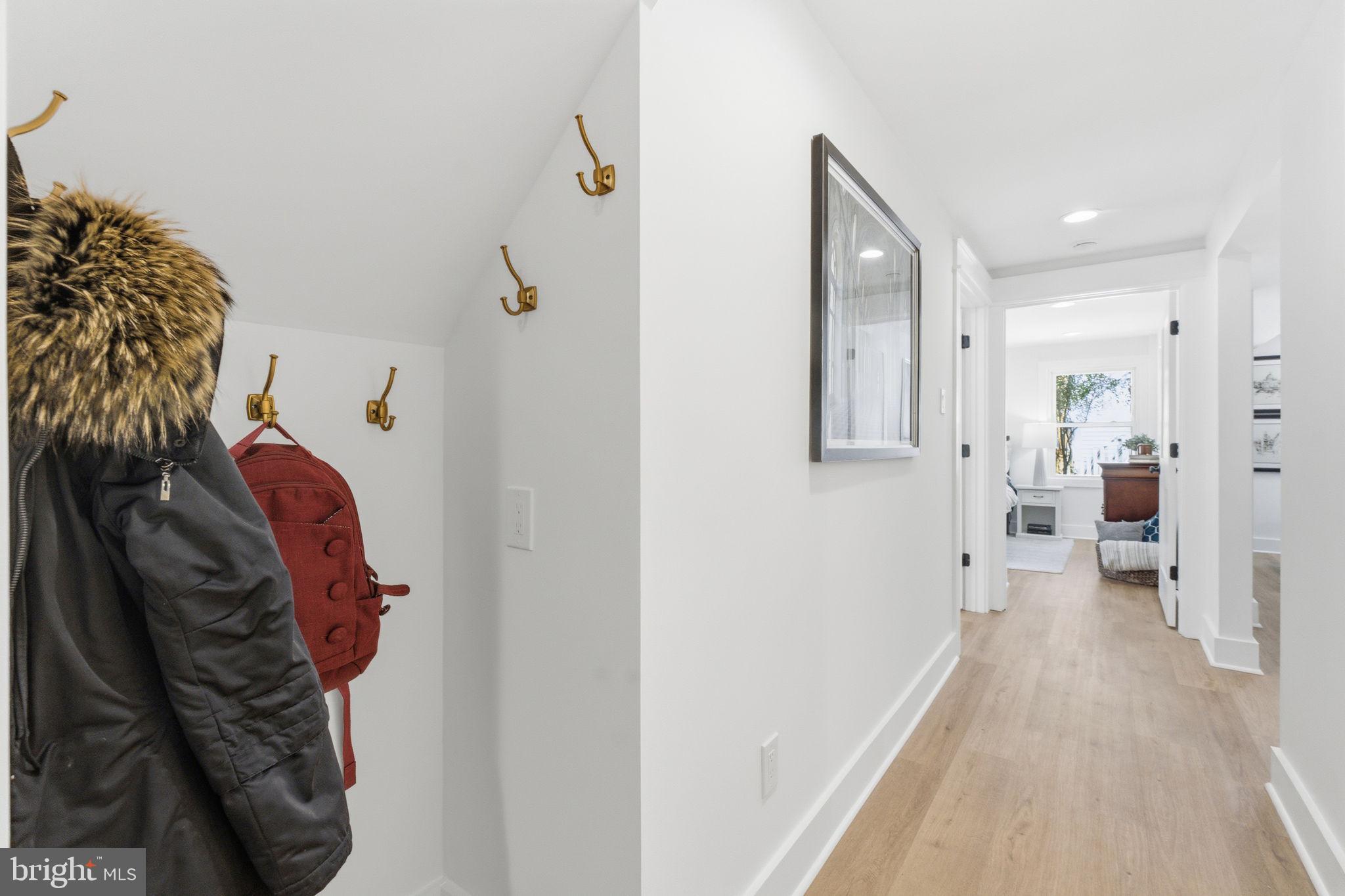 ROLLING VALLEY - Residential