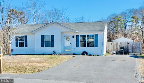 73 EISENHOWER CIRCLE INWOOD WV 25428