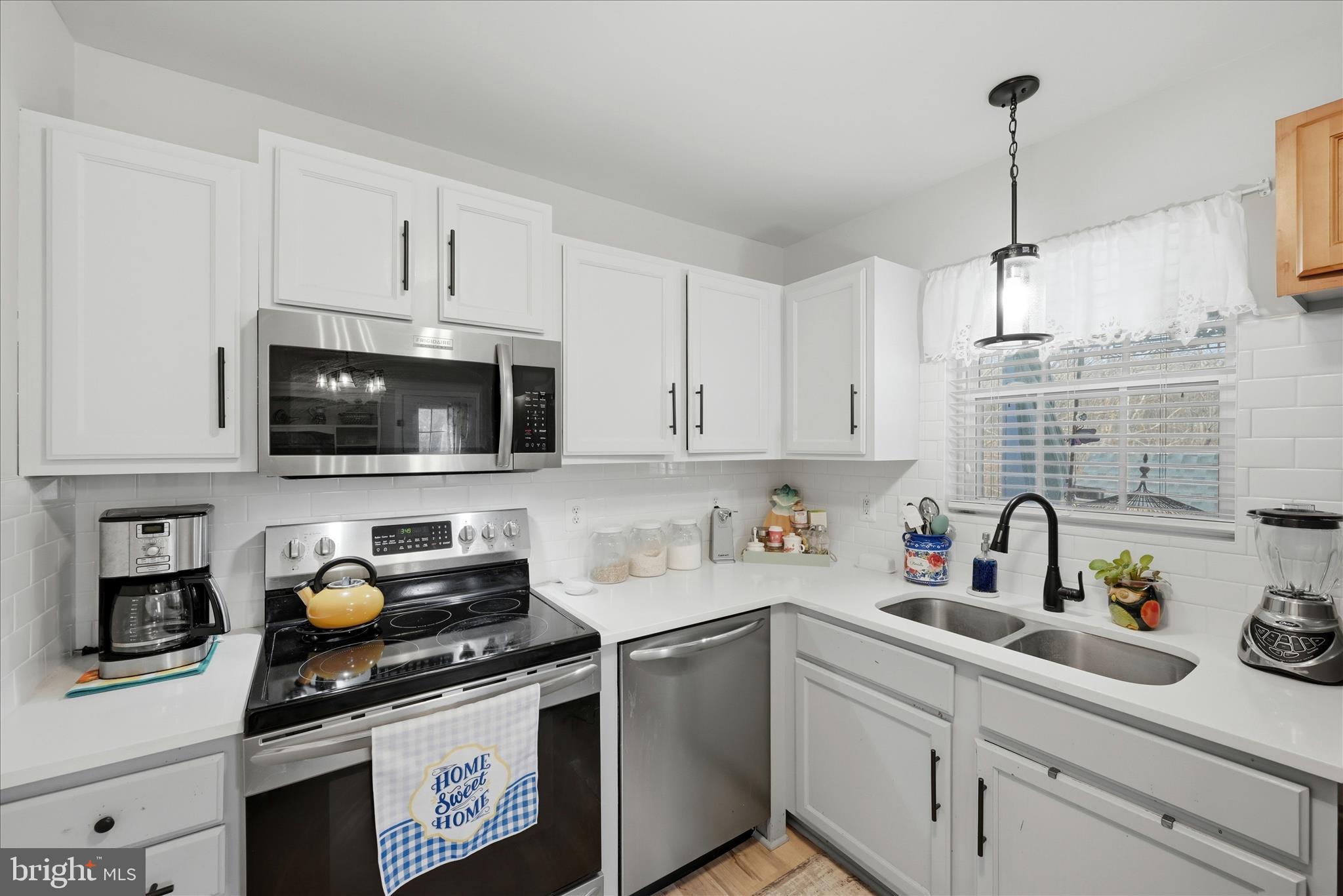 INWOOD MEADOWS - Residential