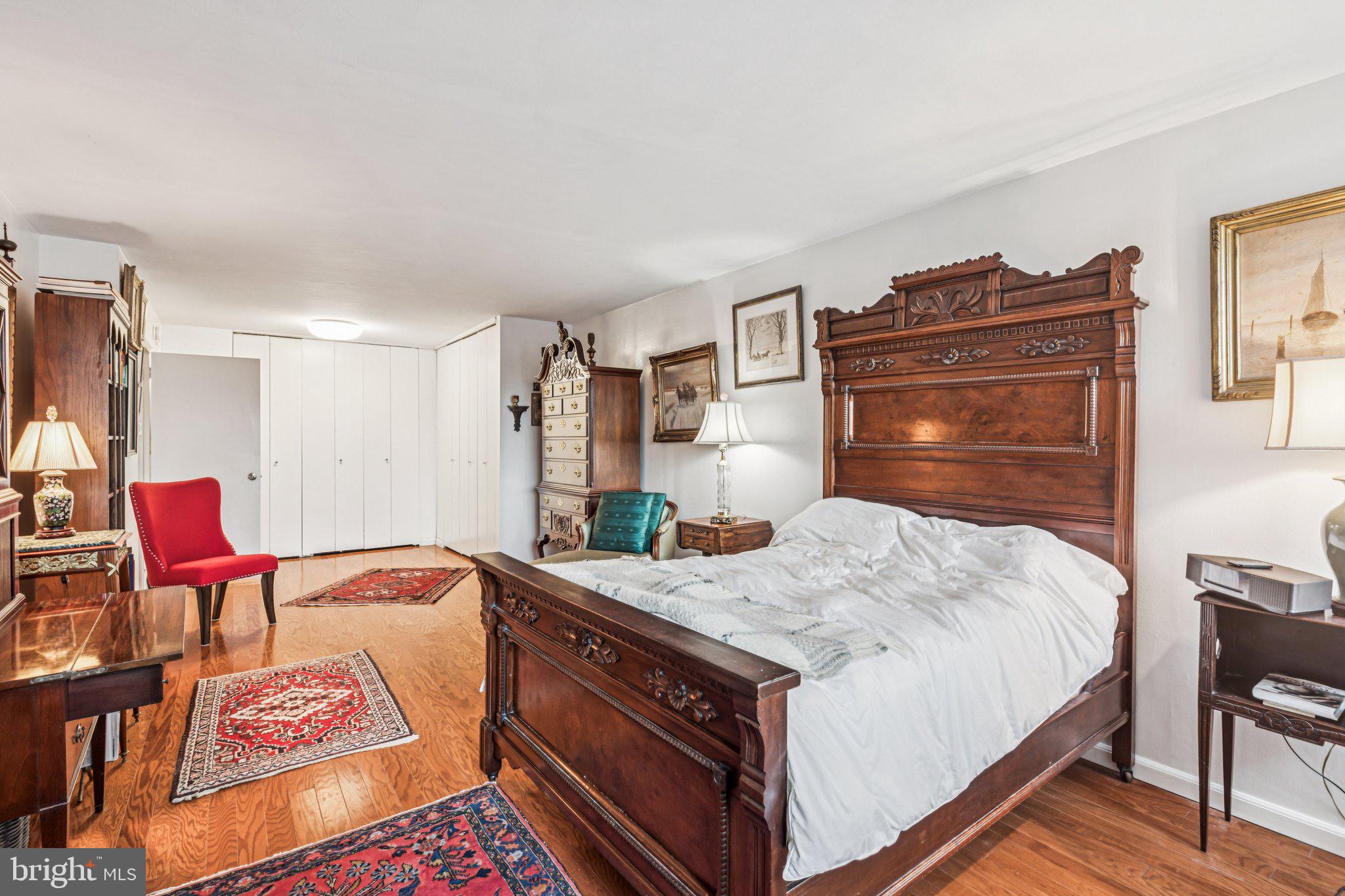 FAIRMOUNT - Residential