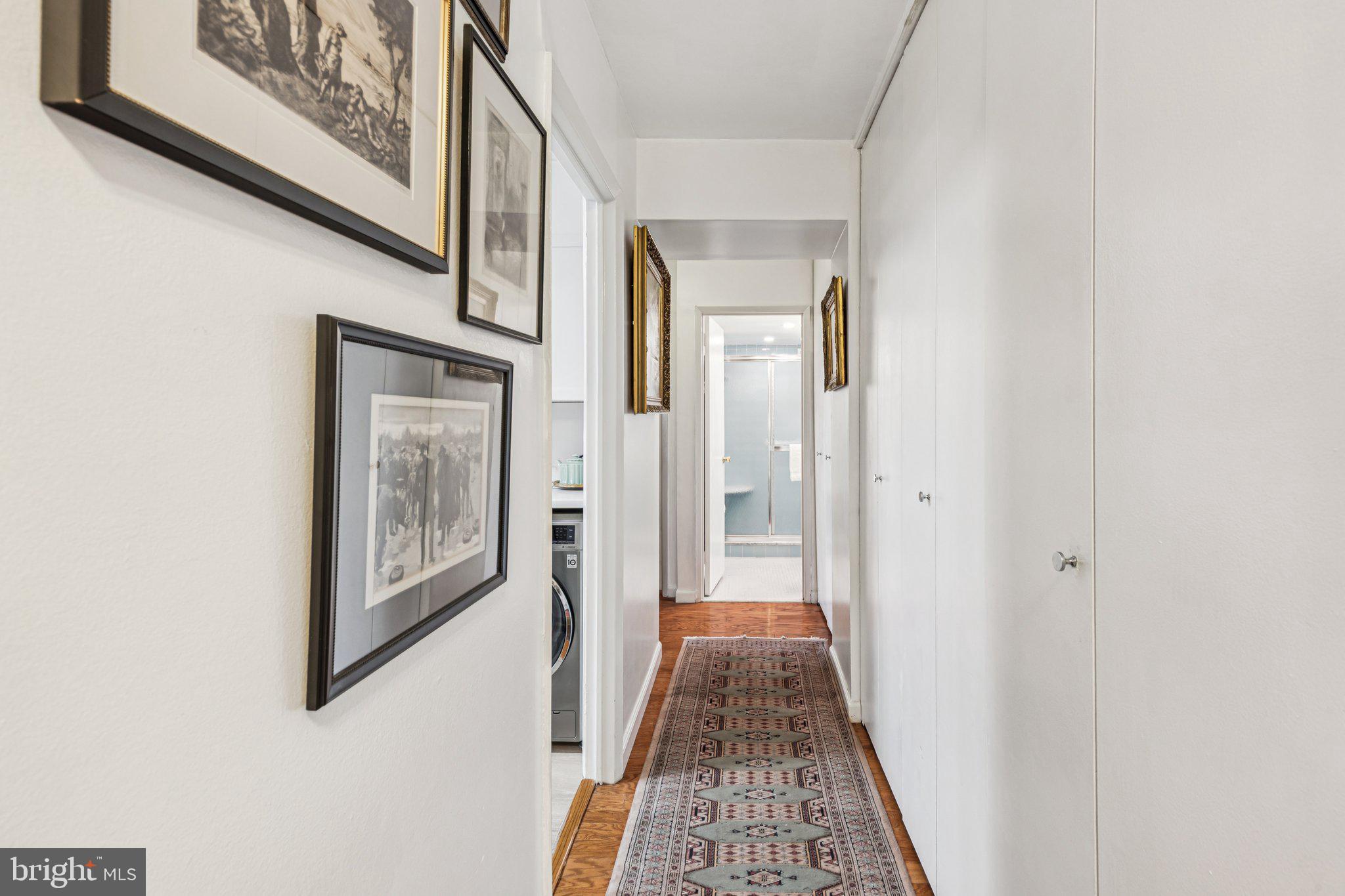 FAIRMOUNT - Residential