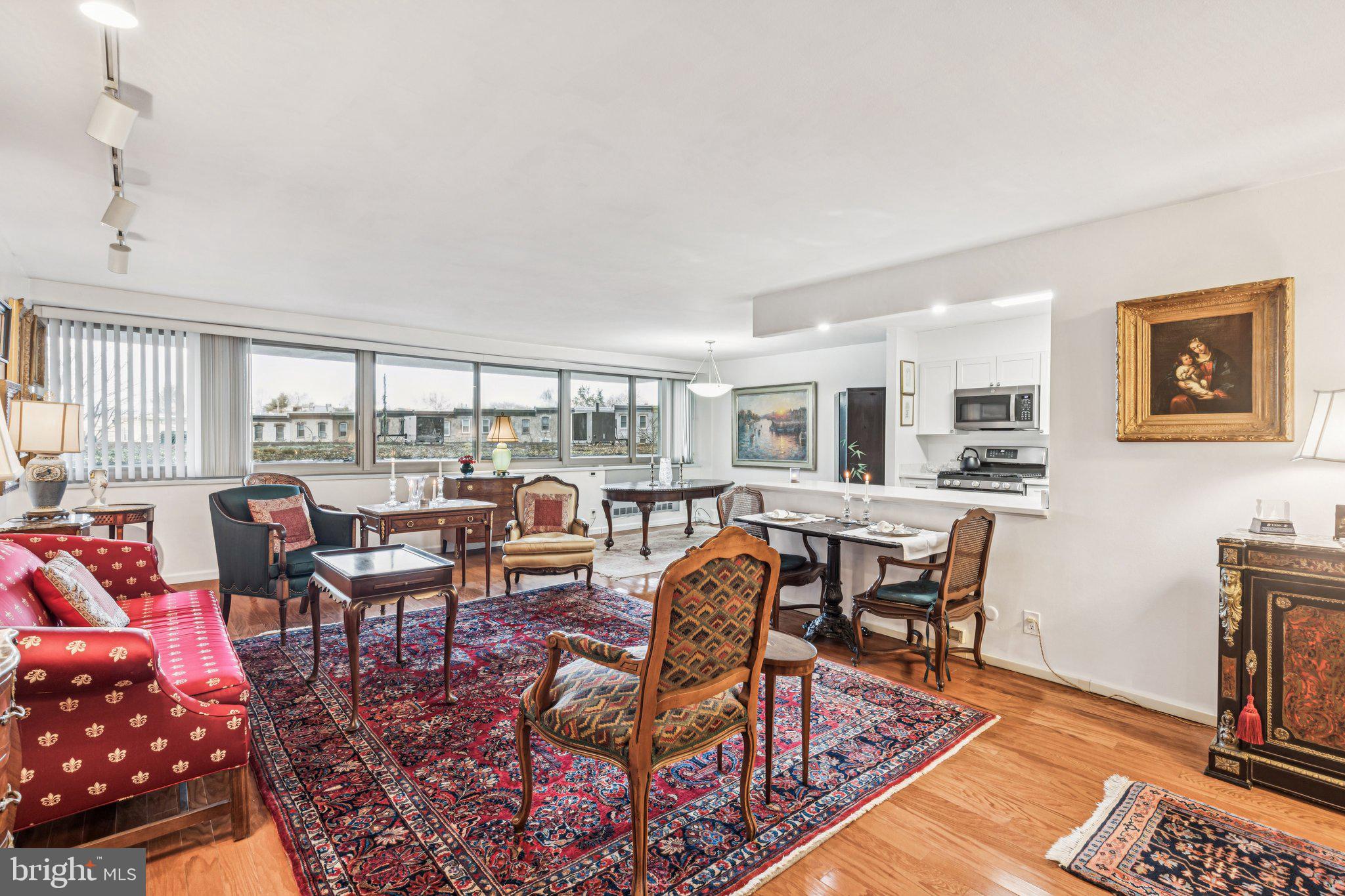 FAIRMOUNT - Residential