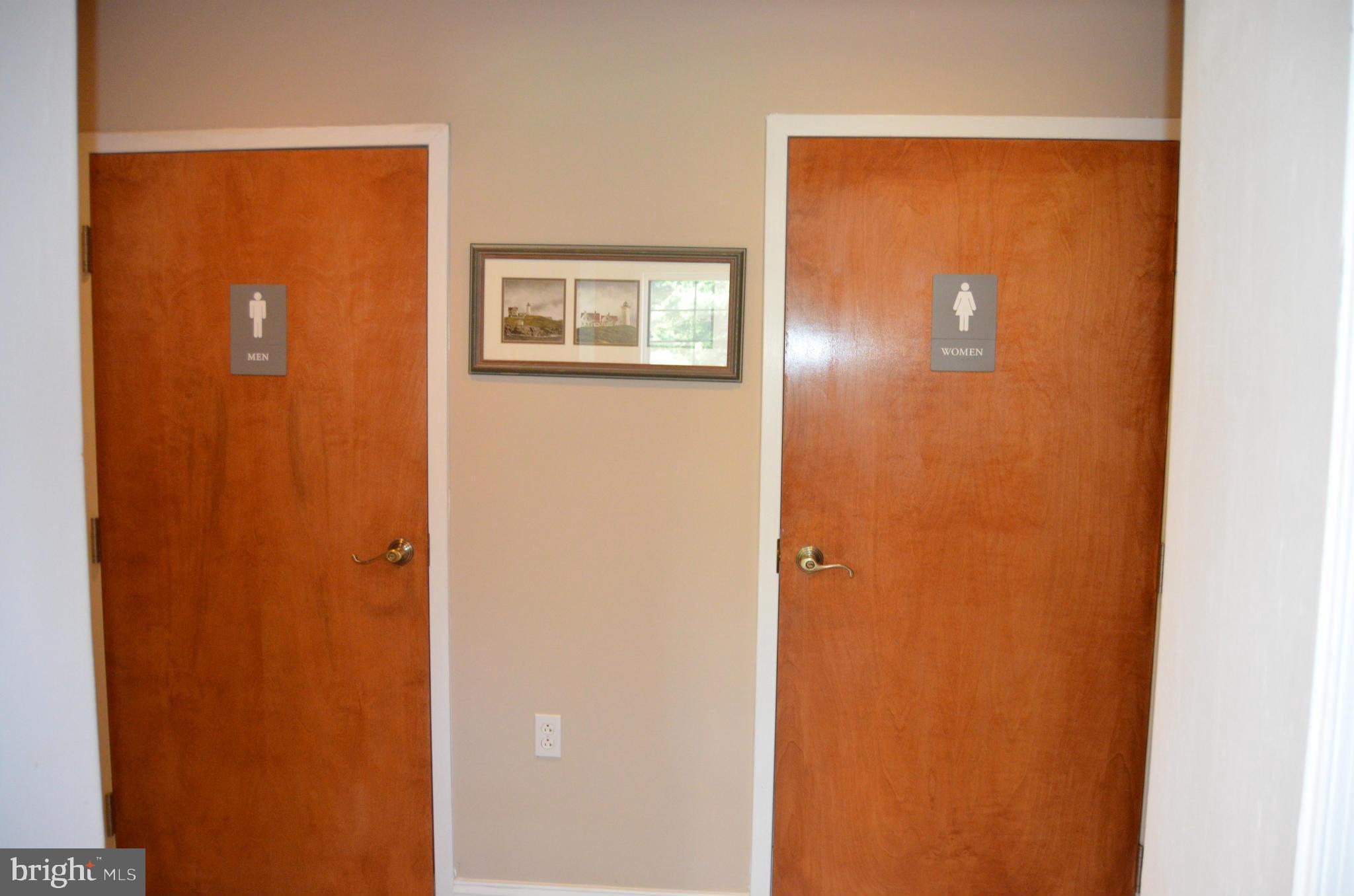 BRISCOE - Commercial Lease