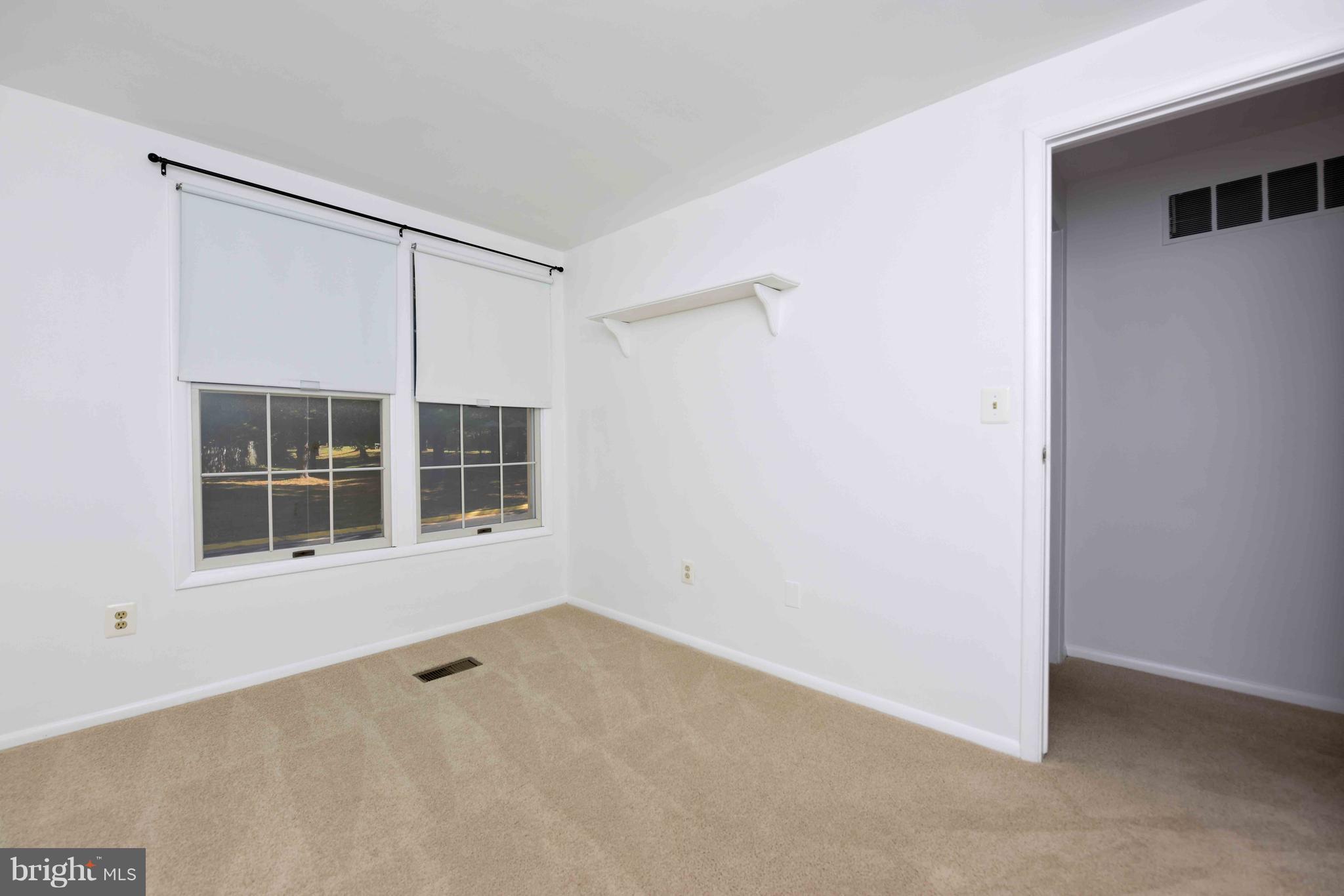 RESTON - Residential Lease