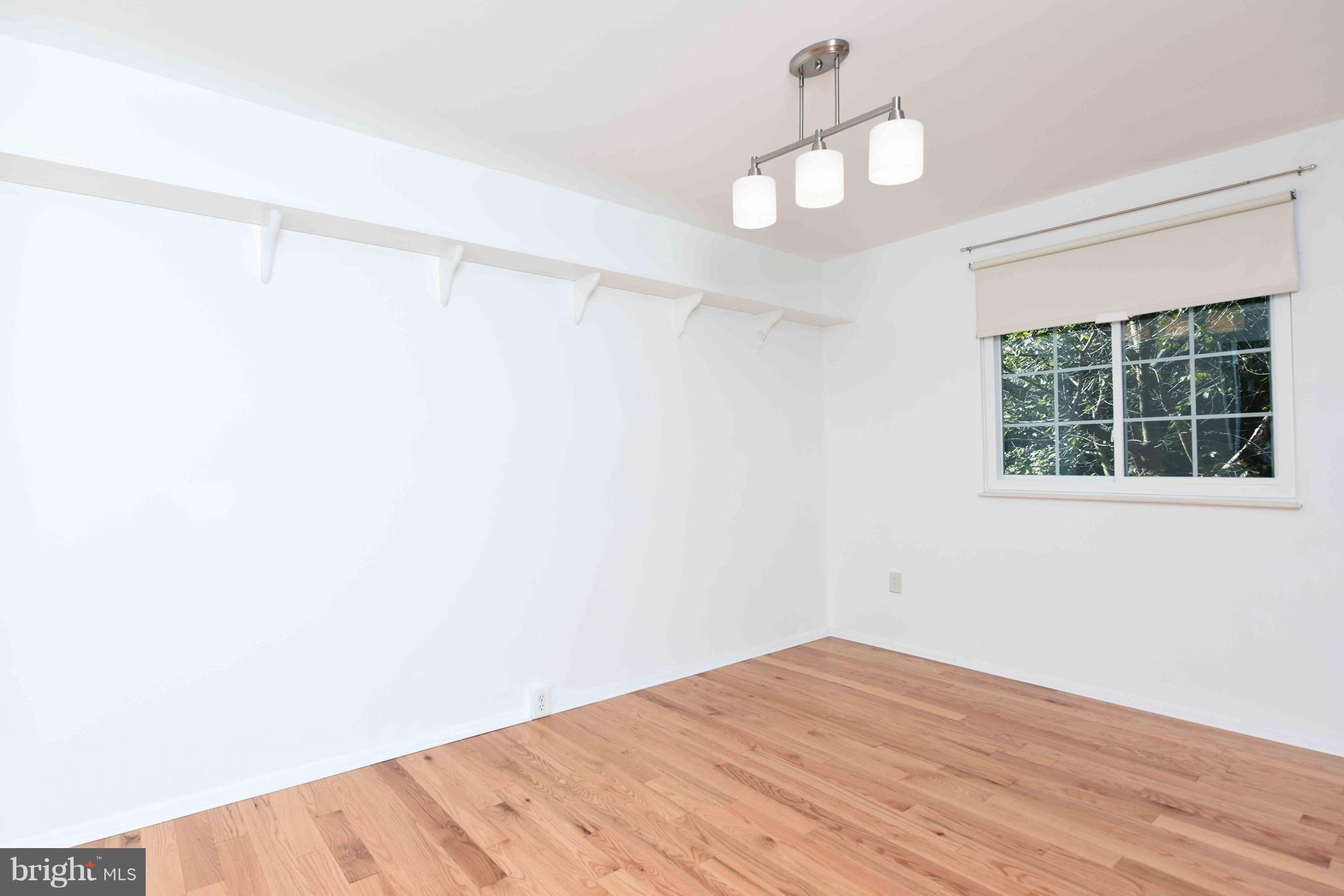 RESTON - Residential Lease