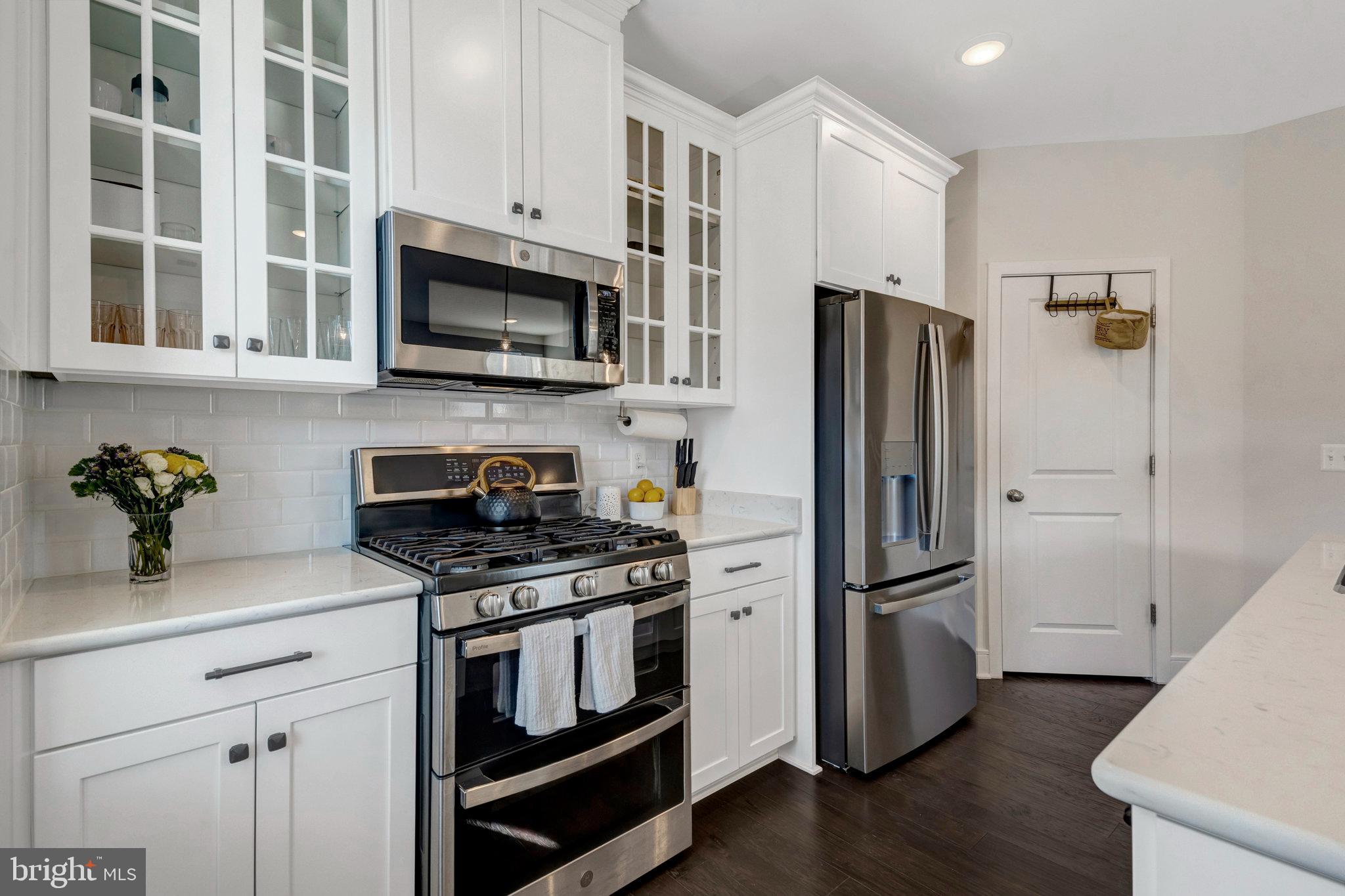 STONE RIDGE - Residential