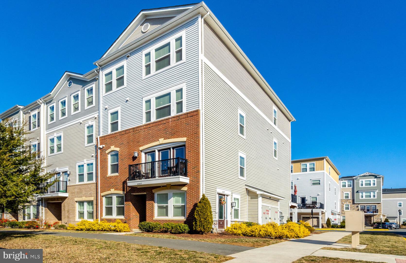 STONE RIDGE - Residential