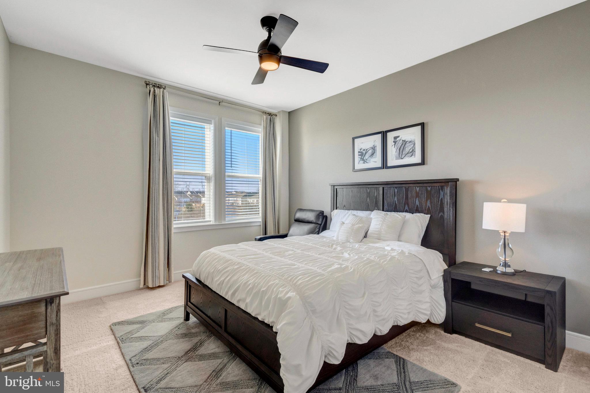 STONE RIDGE - Residential