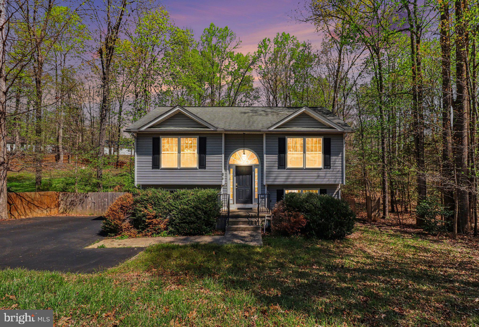 LAKE LAND OR - Residential