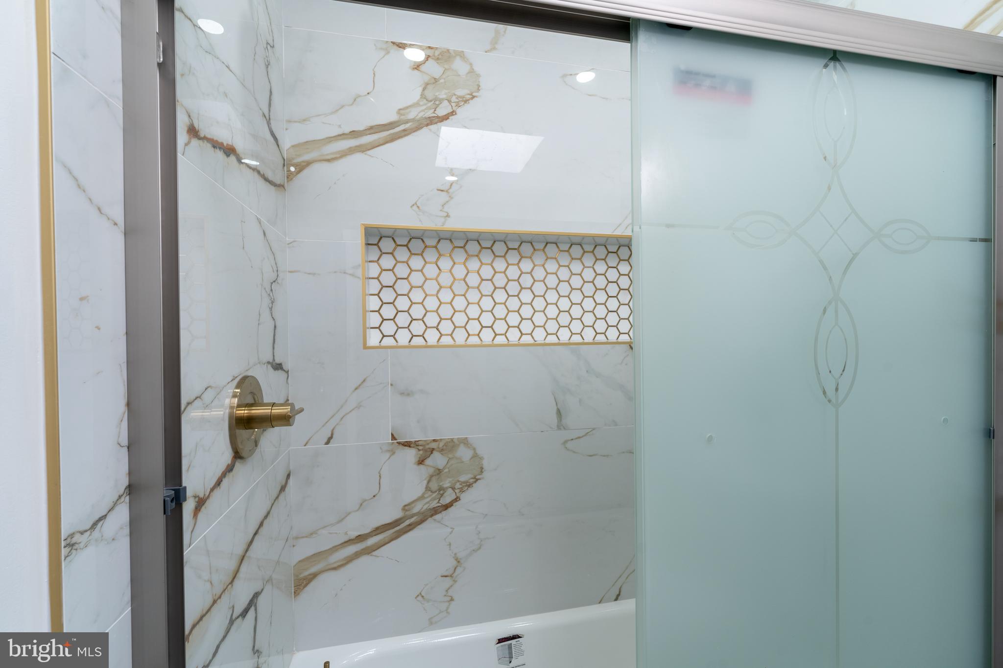 HANLON - Residential