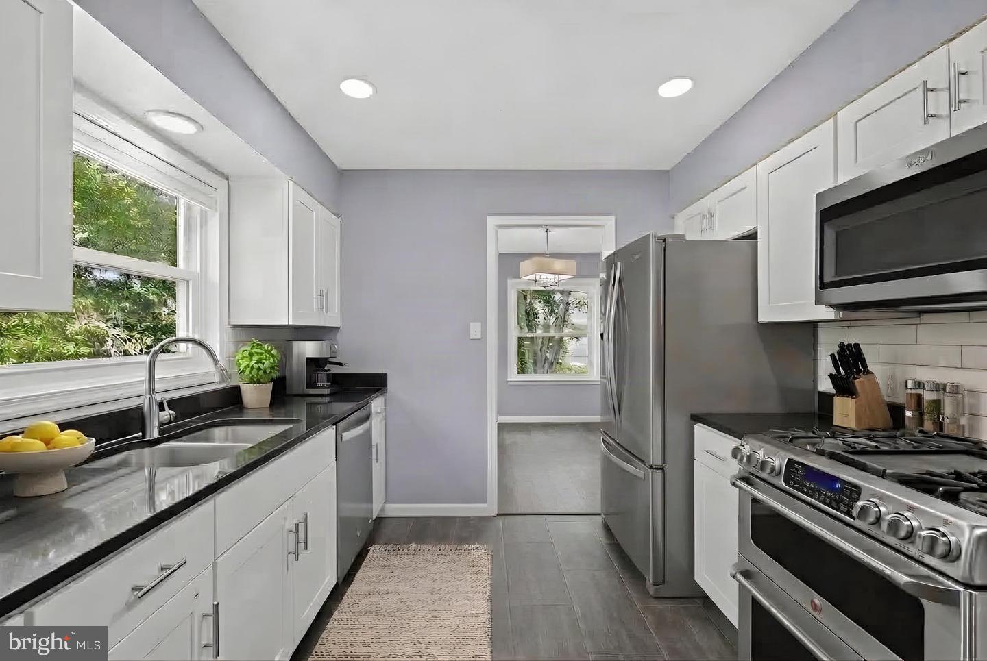 10807 HILL TOP DRIVE