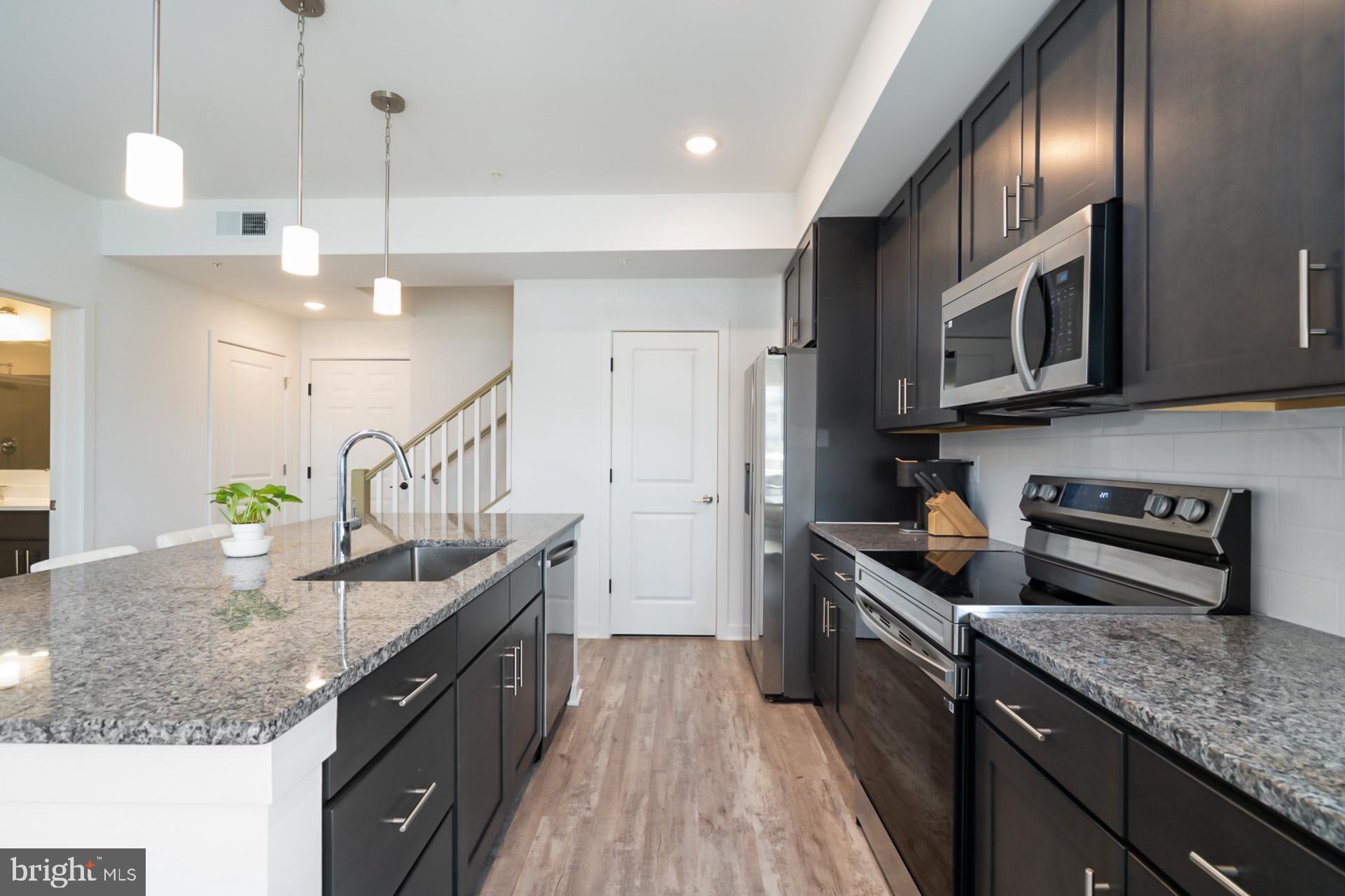 GAMBRILL GLENN - Residential