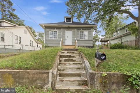 MLS: NJCD2127444