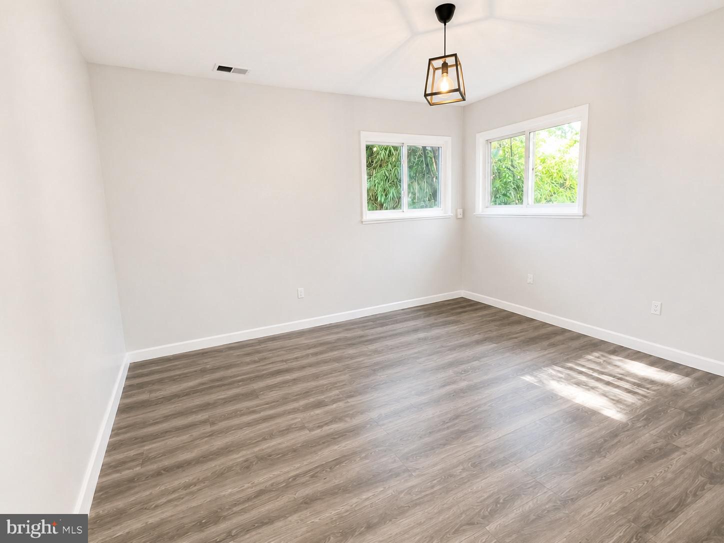SILVER SPRING PARK - Residential