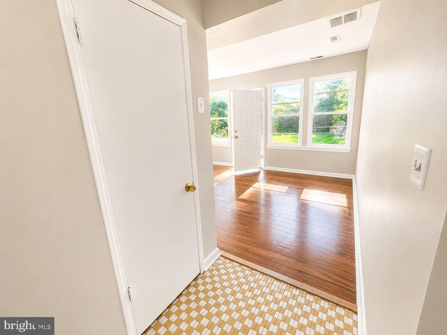 SILVER SPRING PARK - Residential