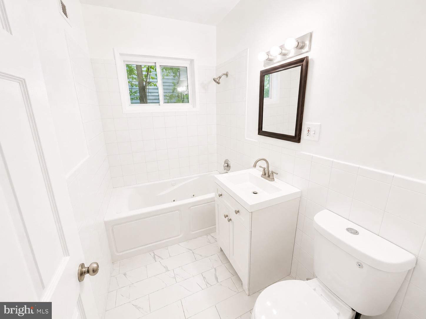 SILVER SPRING PARK - Residential