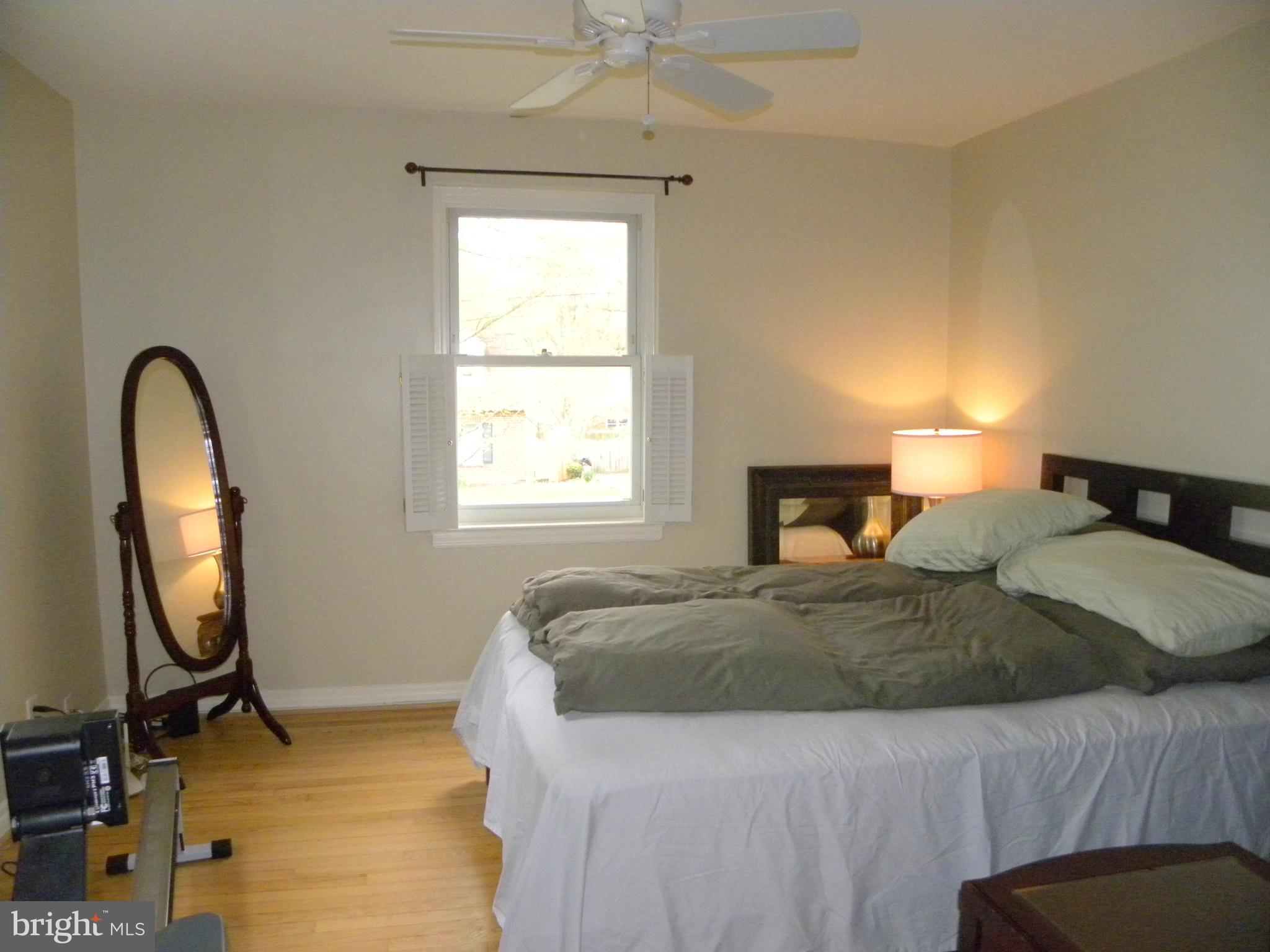 GLENMORE - Residential Lease