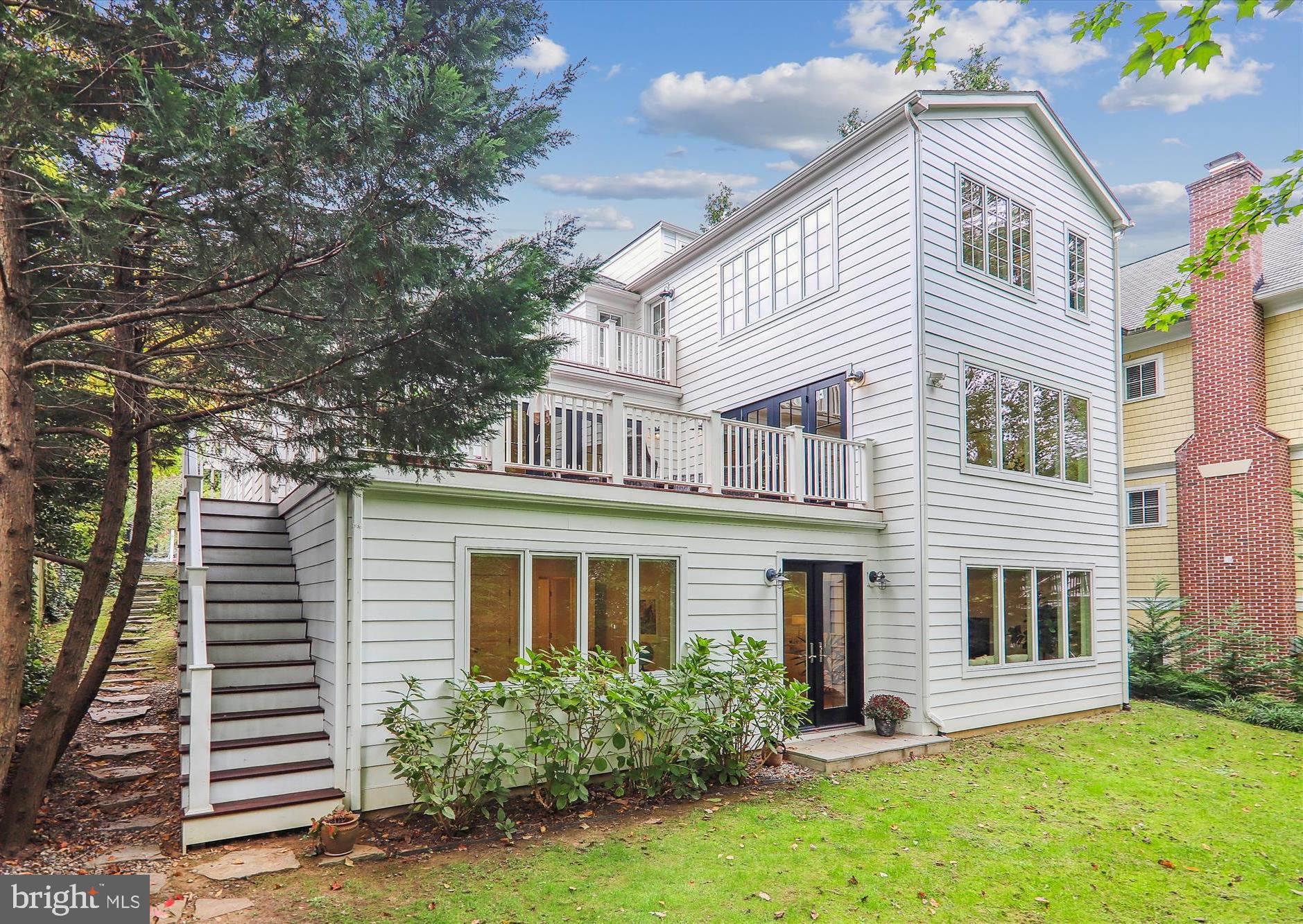 CHEVY CHASE - Residential