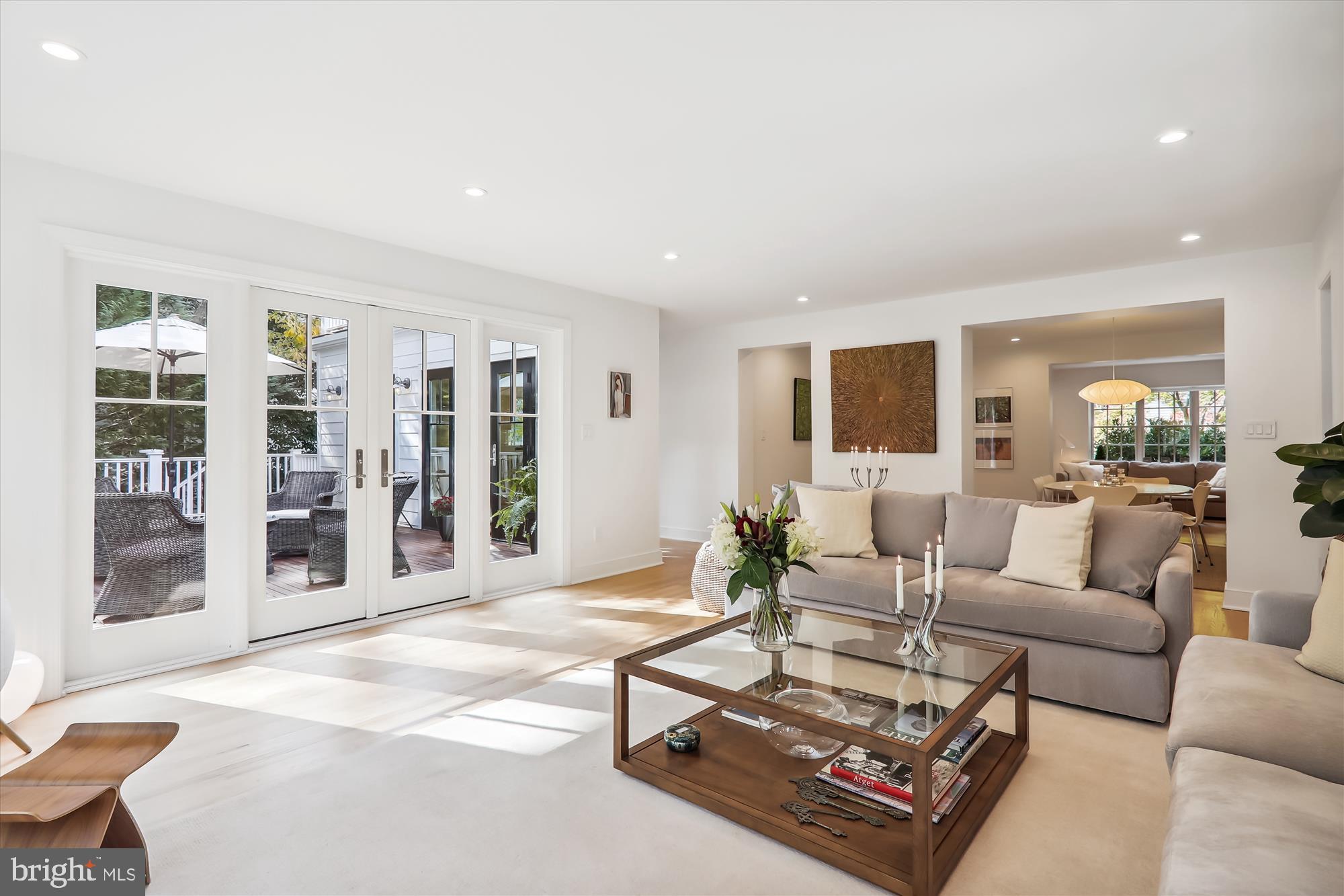 CHEVY CHASE - Residential