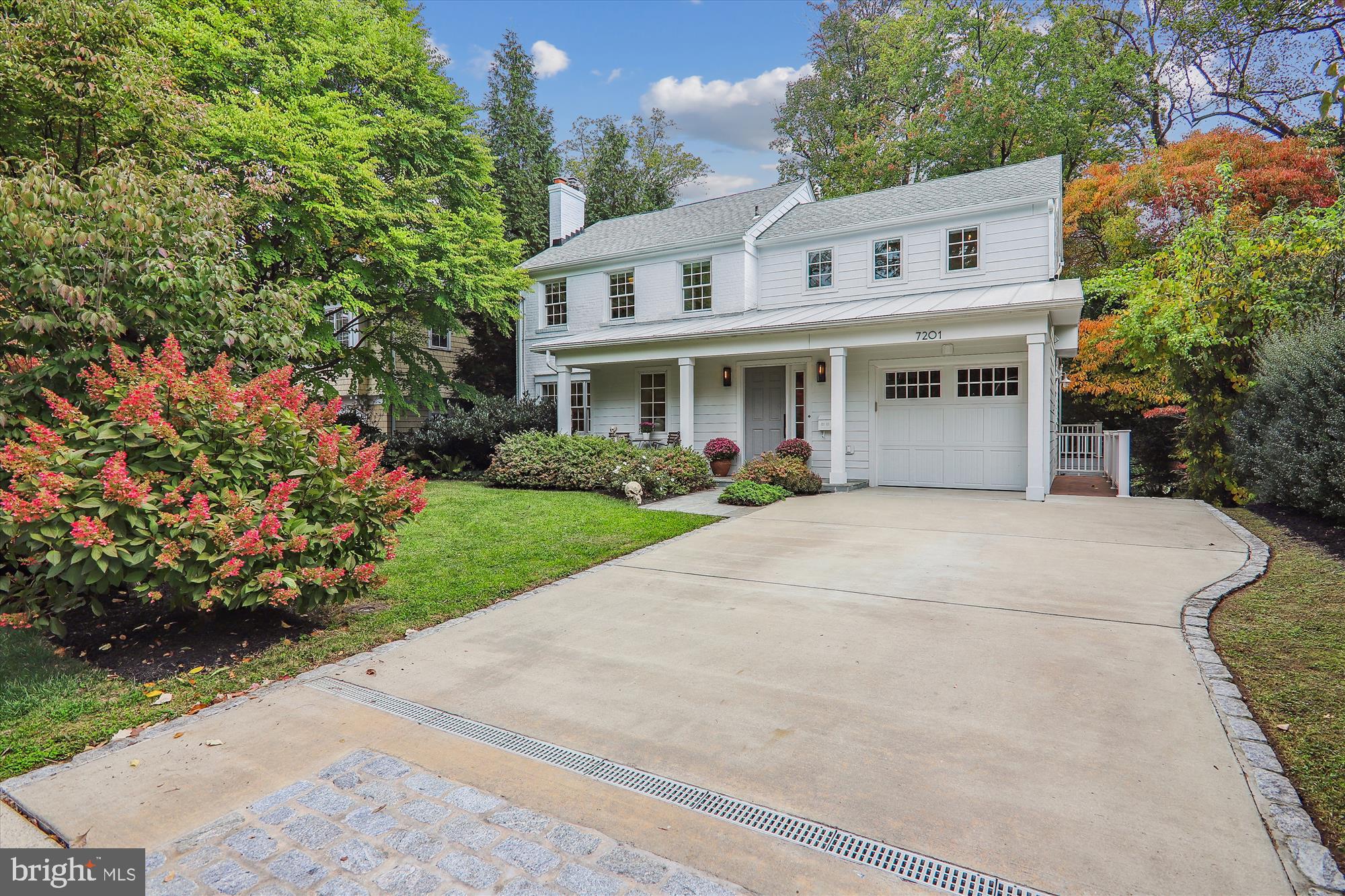 CHEVY CHASE - Residential