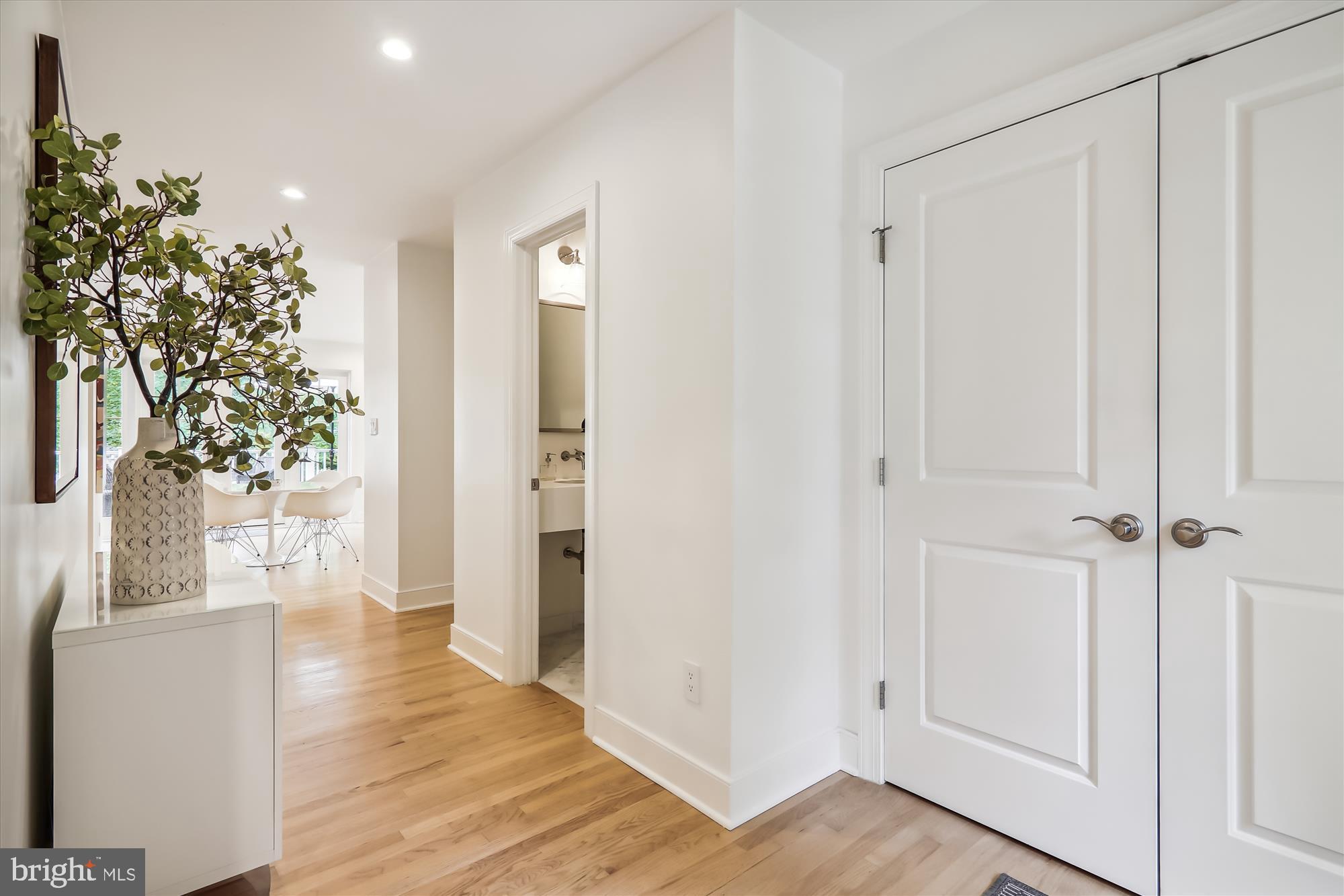 CHEVY CHASE - Residential