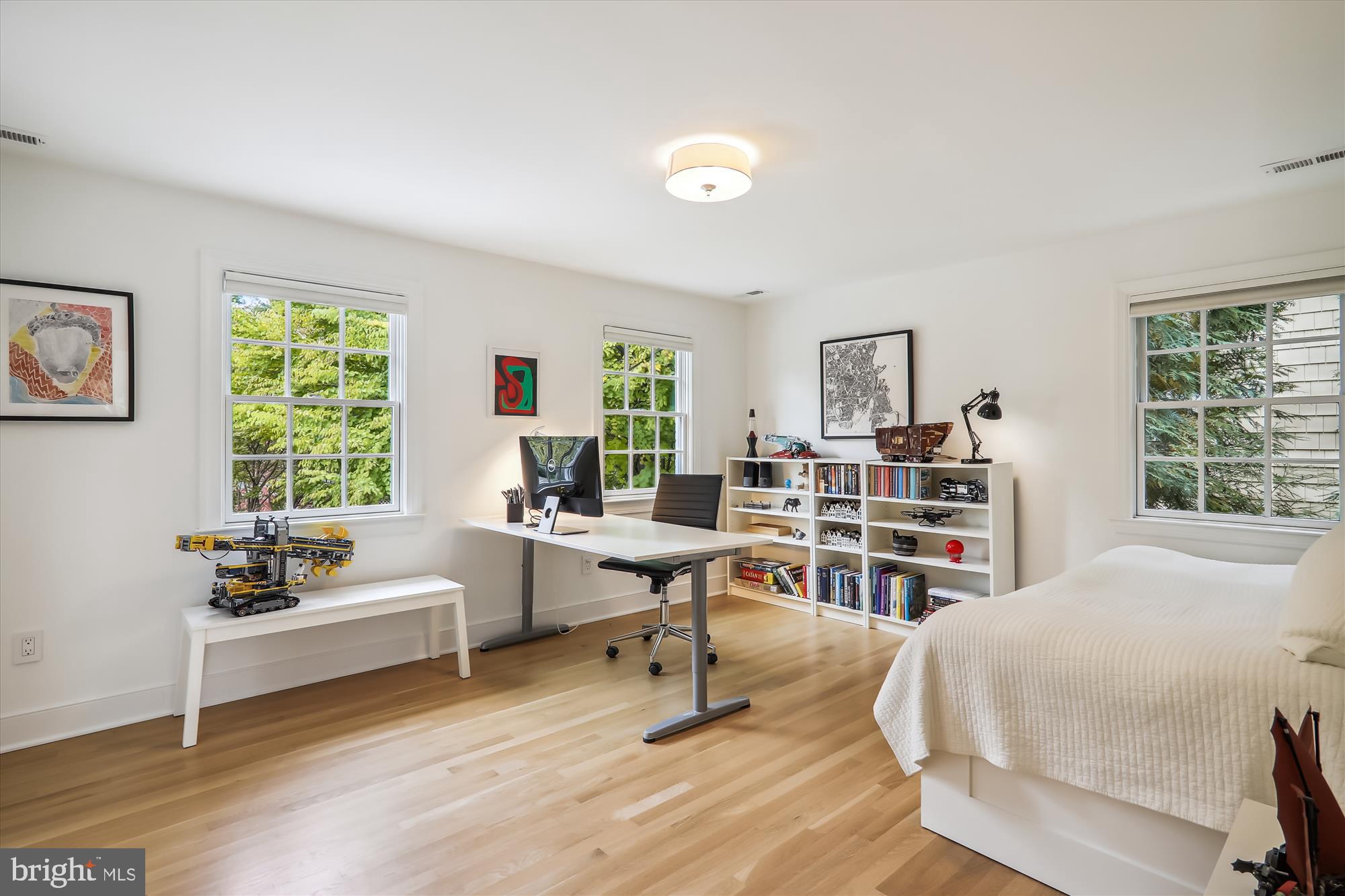 CHEVY CHASE - Residential