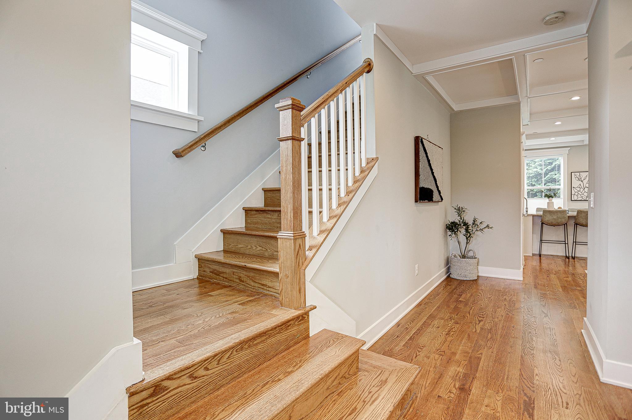 RIVERDALE PARK - Residential