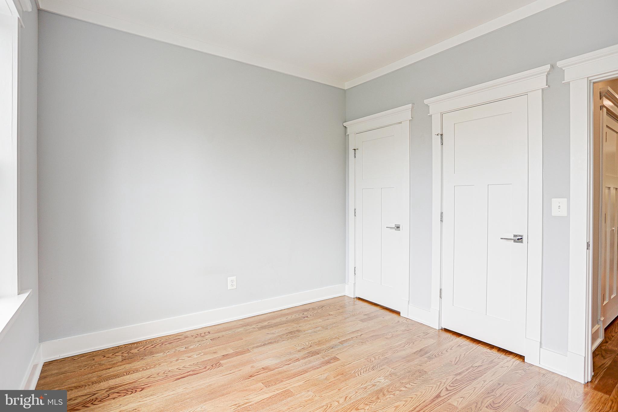 RIVERDALE PARK - Residential