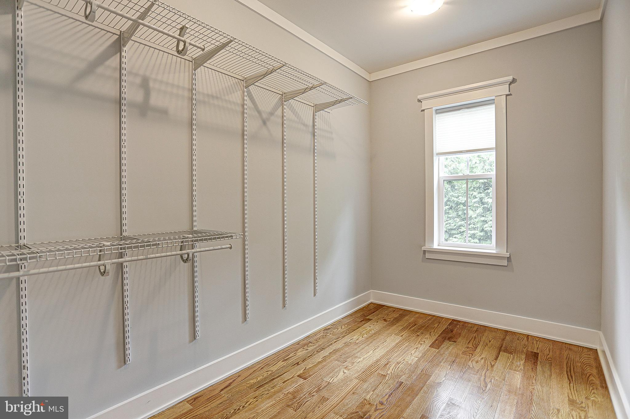 RIVERDALE PARK - Residential