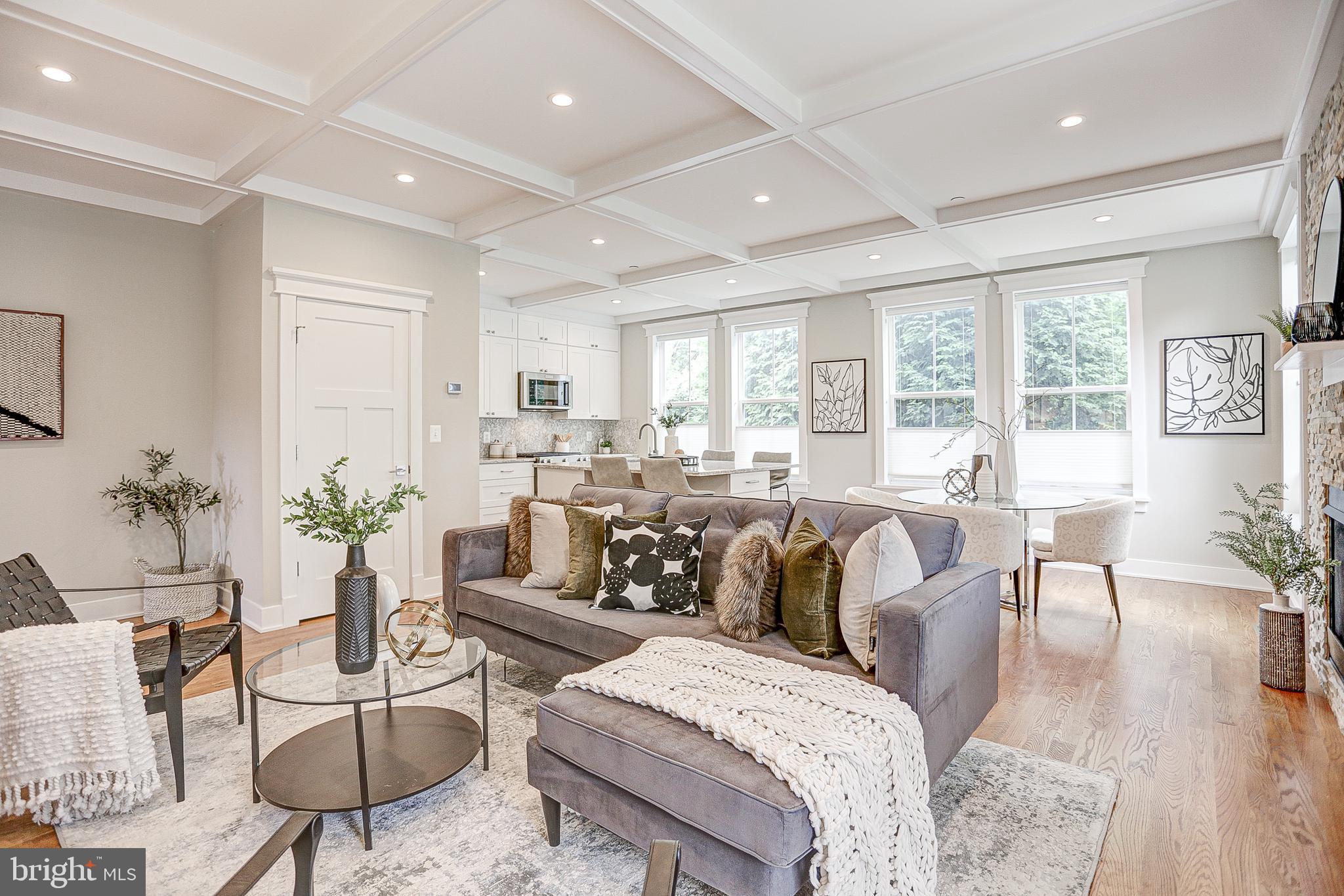 RIVERDALE PARK - Residential