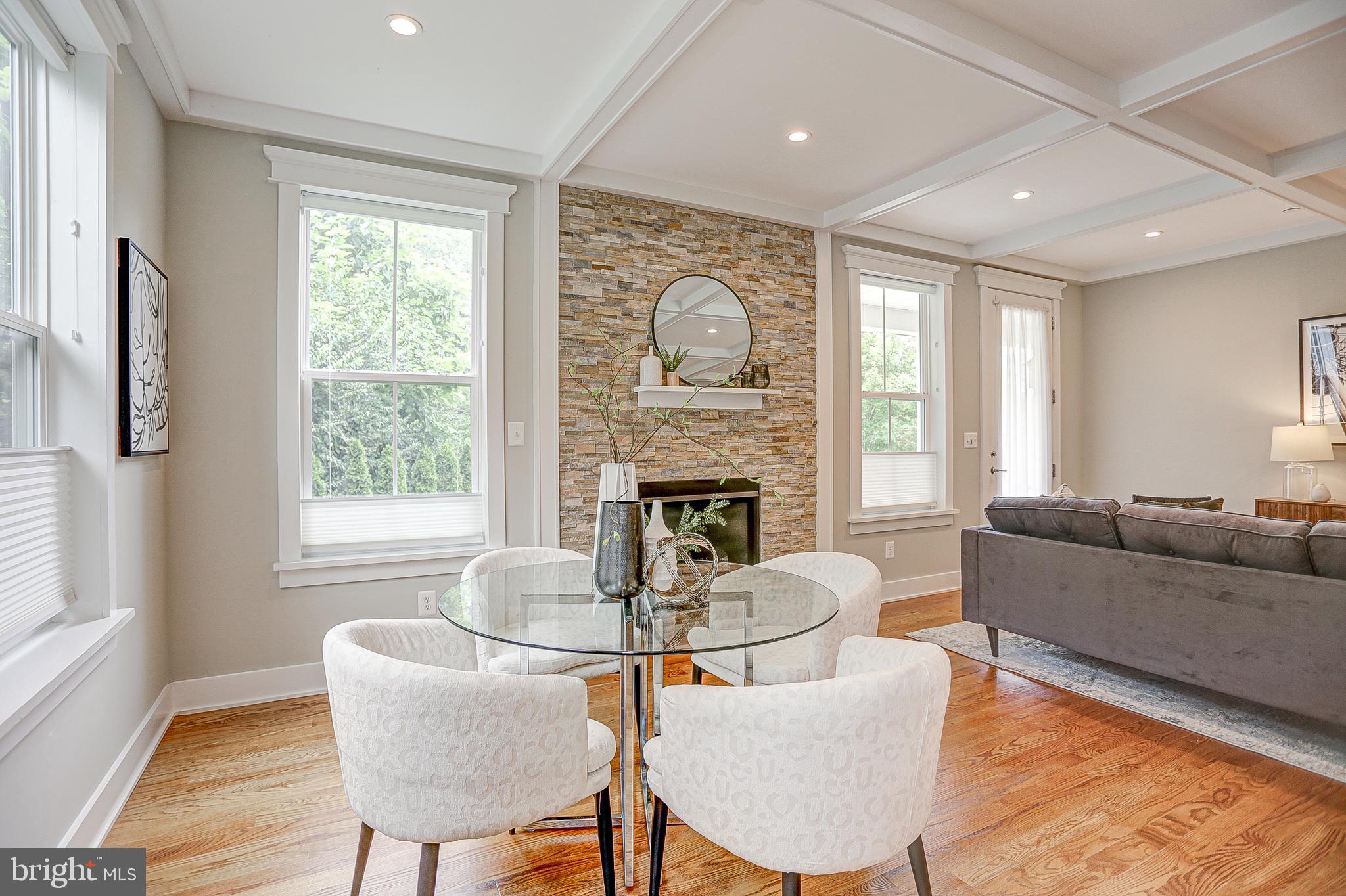 RIVERDALE PARK - Residential