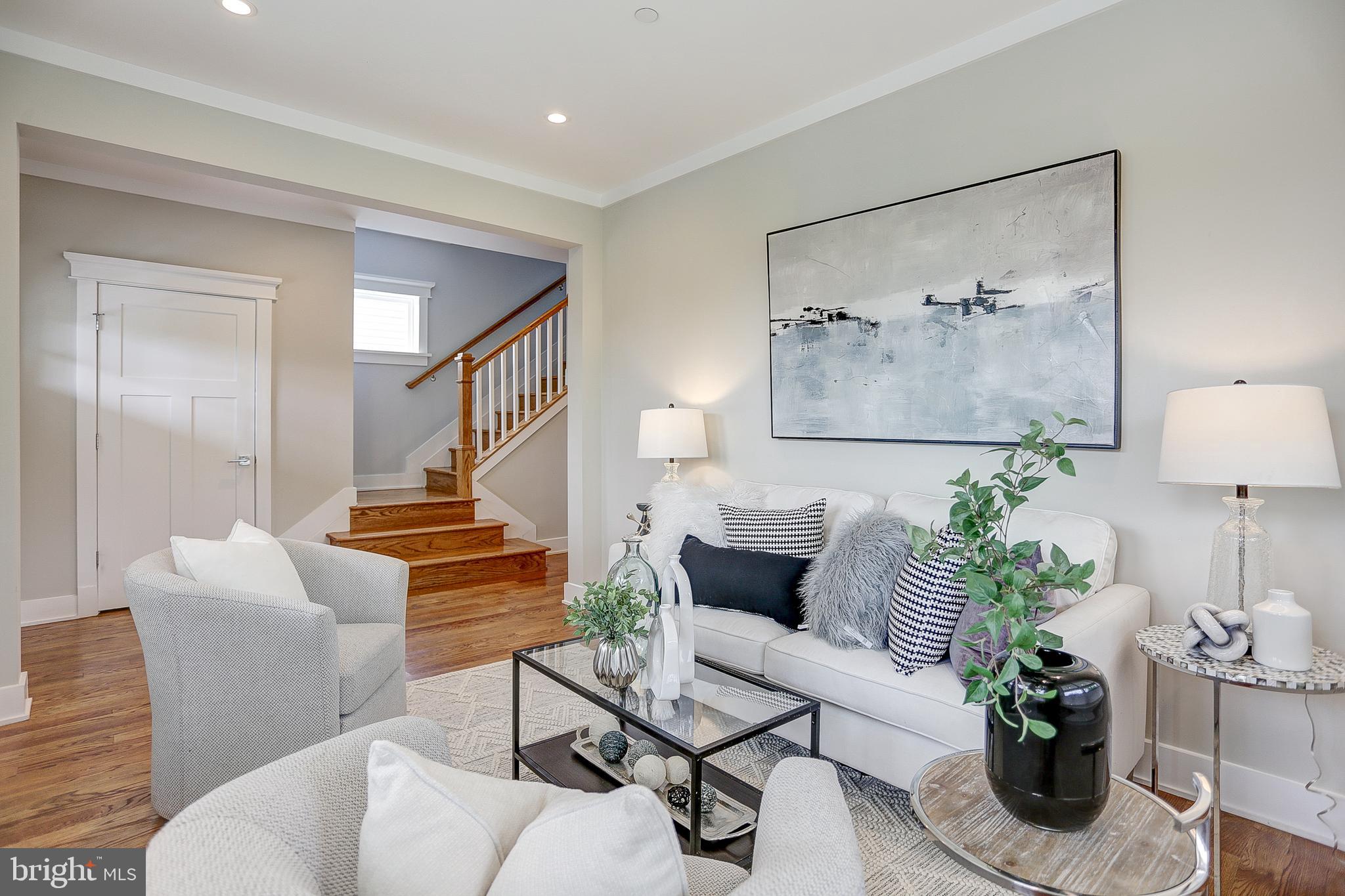 RIVERDALE PARK - Residential