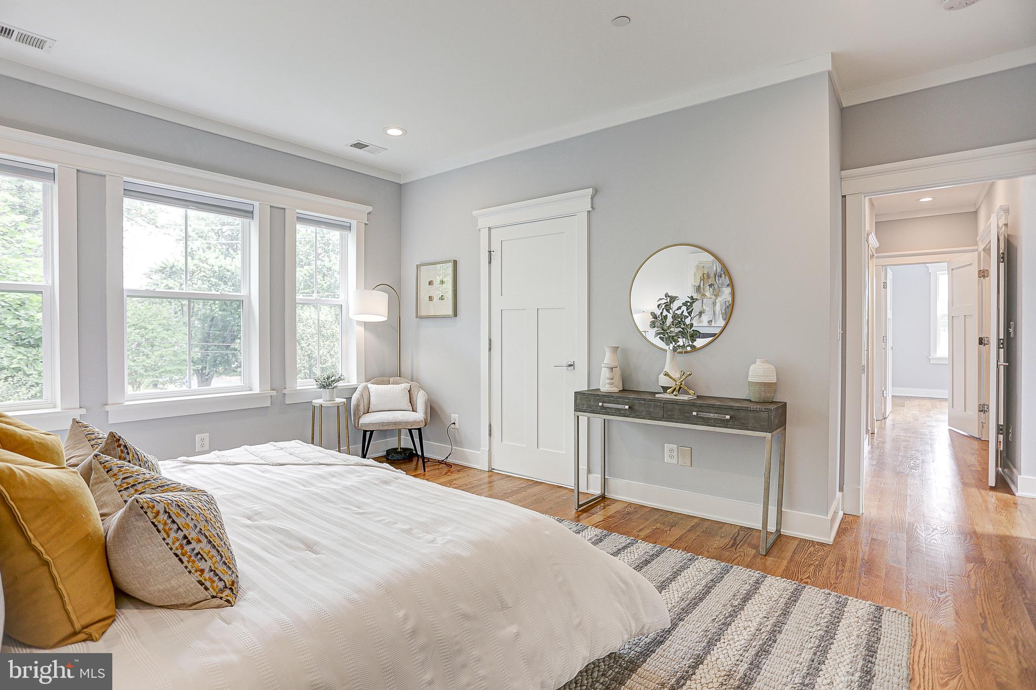 RIVERDALE PARK - Residential