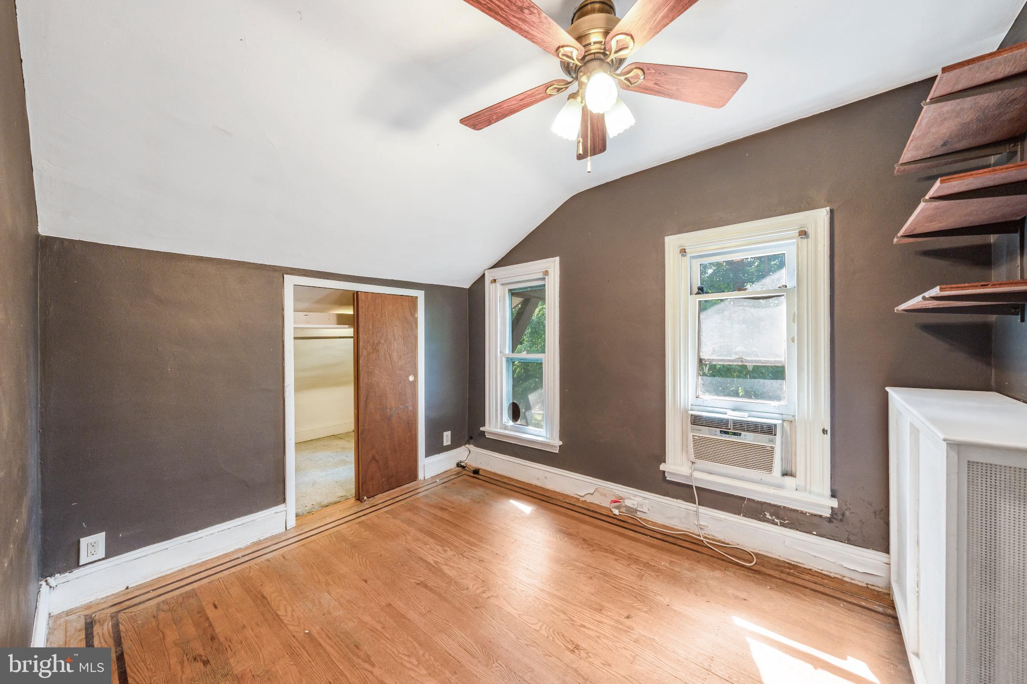 ELKINS PARK - Residential