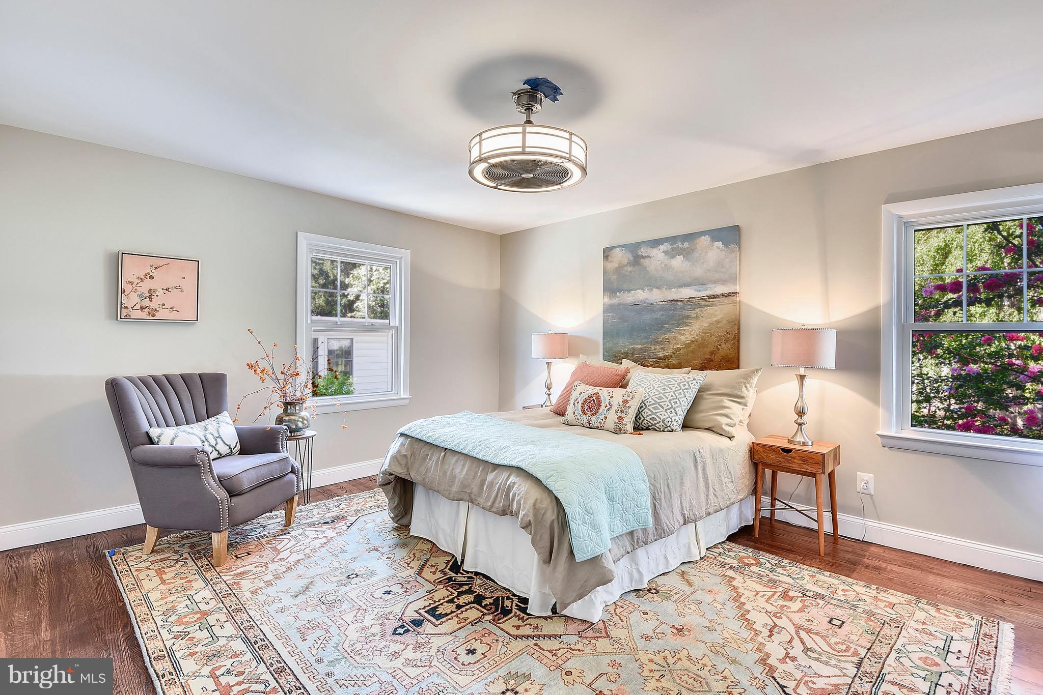 WAYNEWOOD - Residential