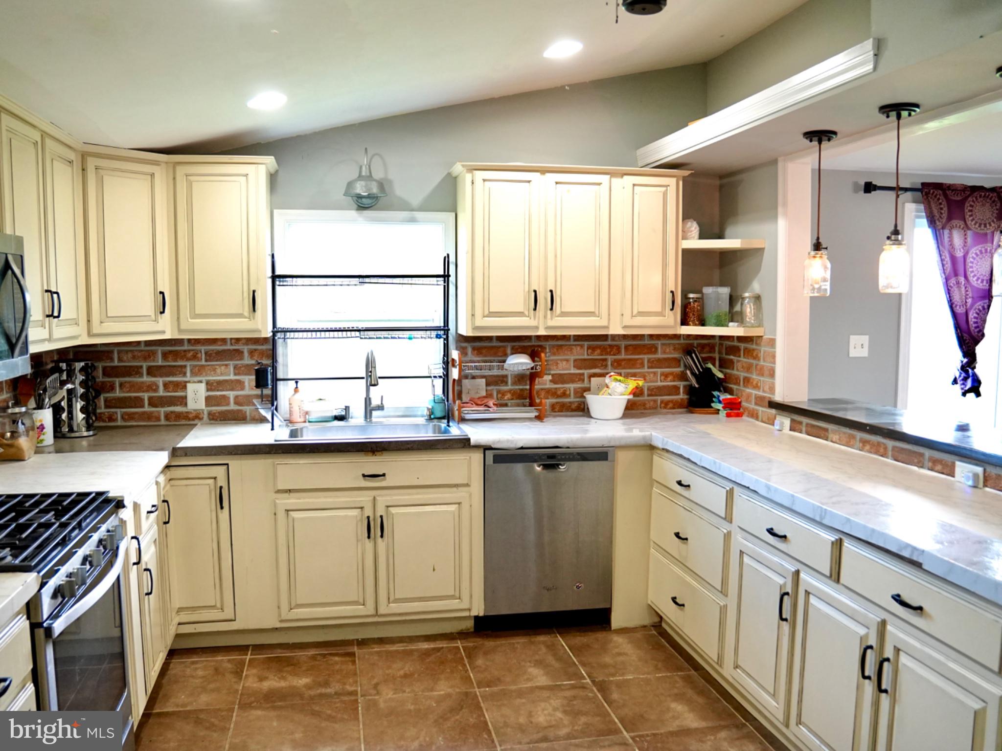 UPPER MIFFLIN TWP - Residential