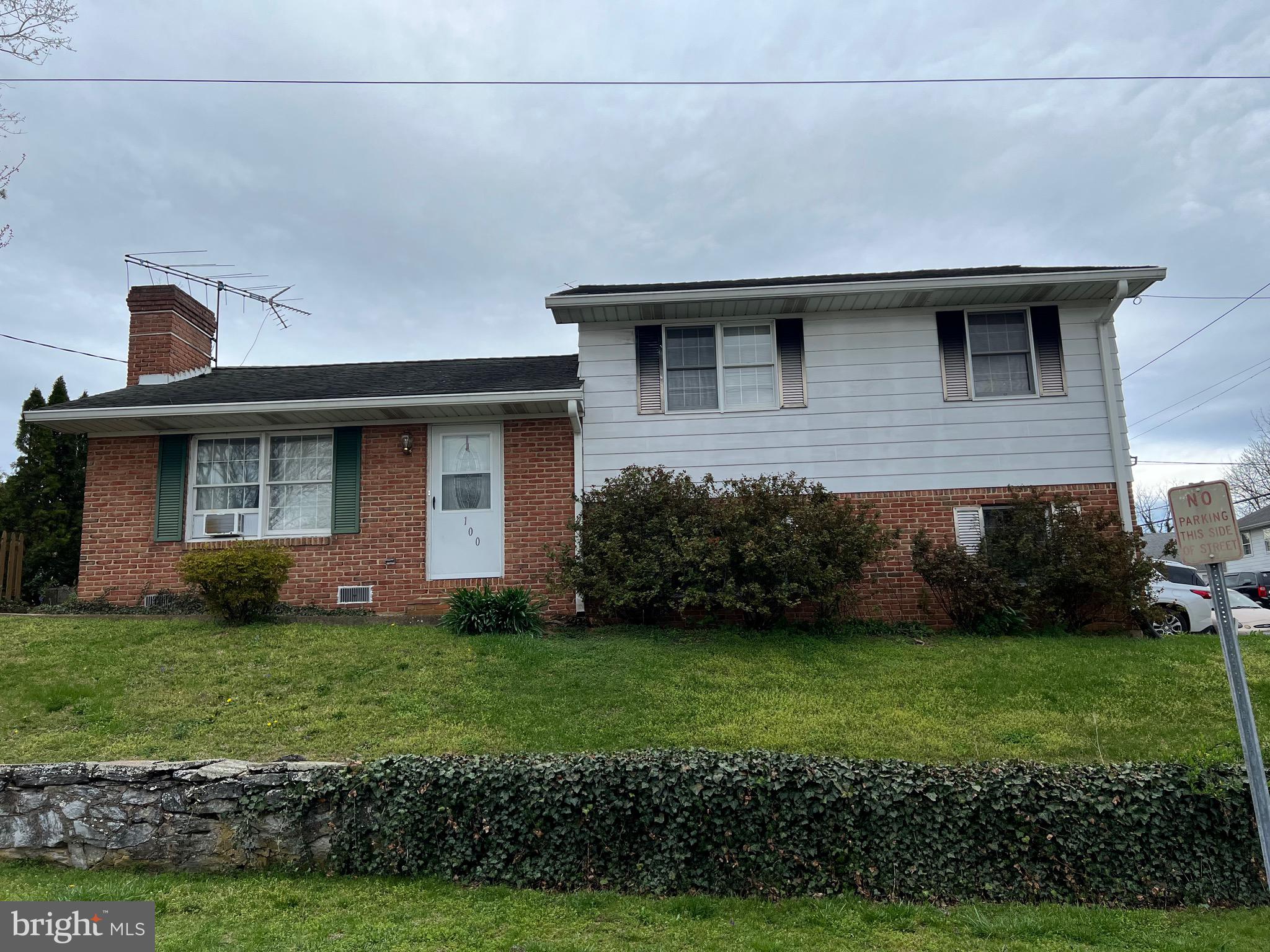 FUNKSTOWN - Residential