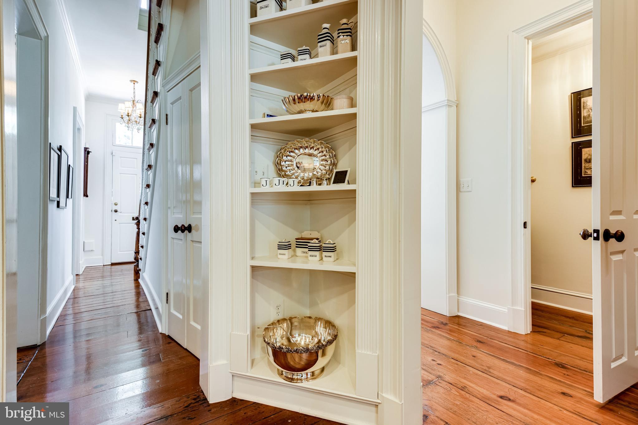 HISTORIC OLD TOWN - Residential