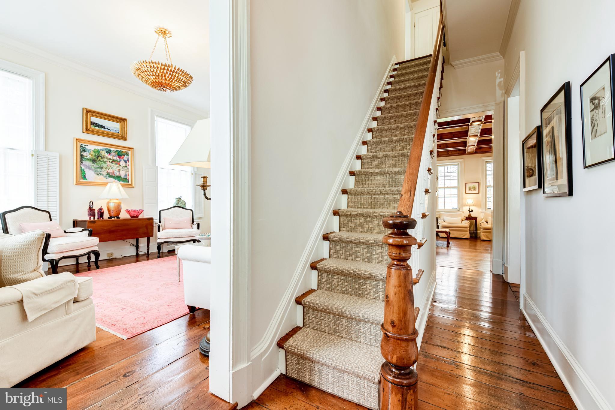 HISTORIC OLD TOWN - Residential