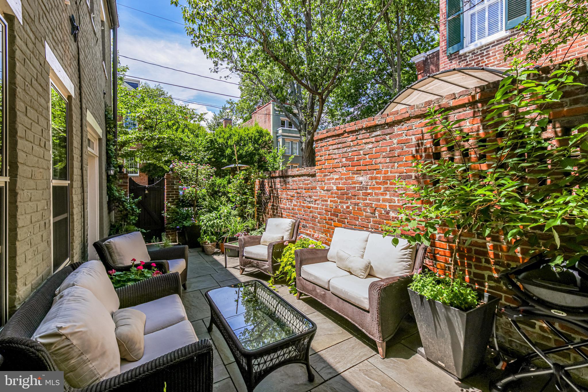 HISTORIC OLD TOWN - Residential