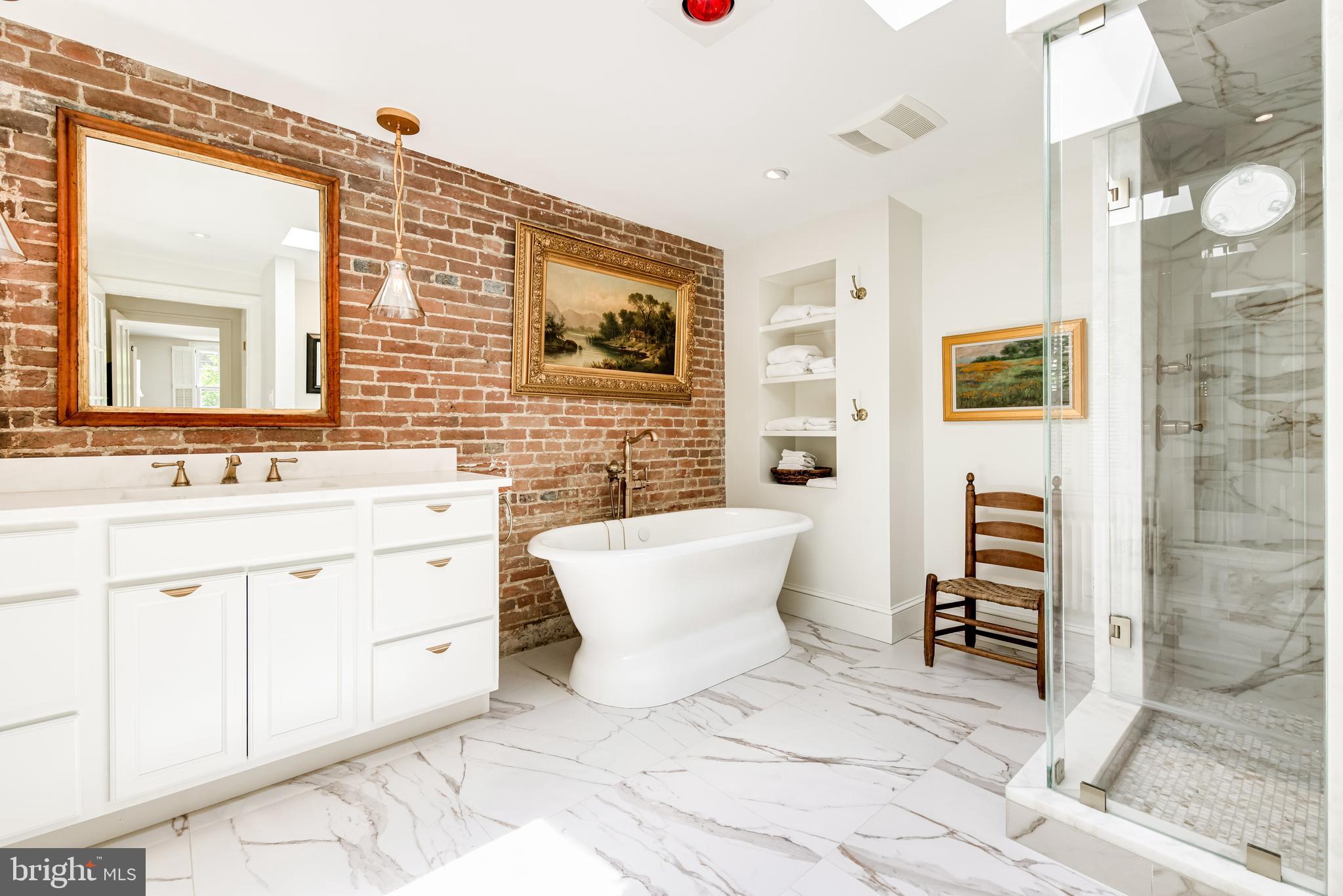 HISTORIC OLD TOWN - Residential