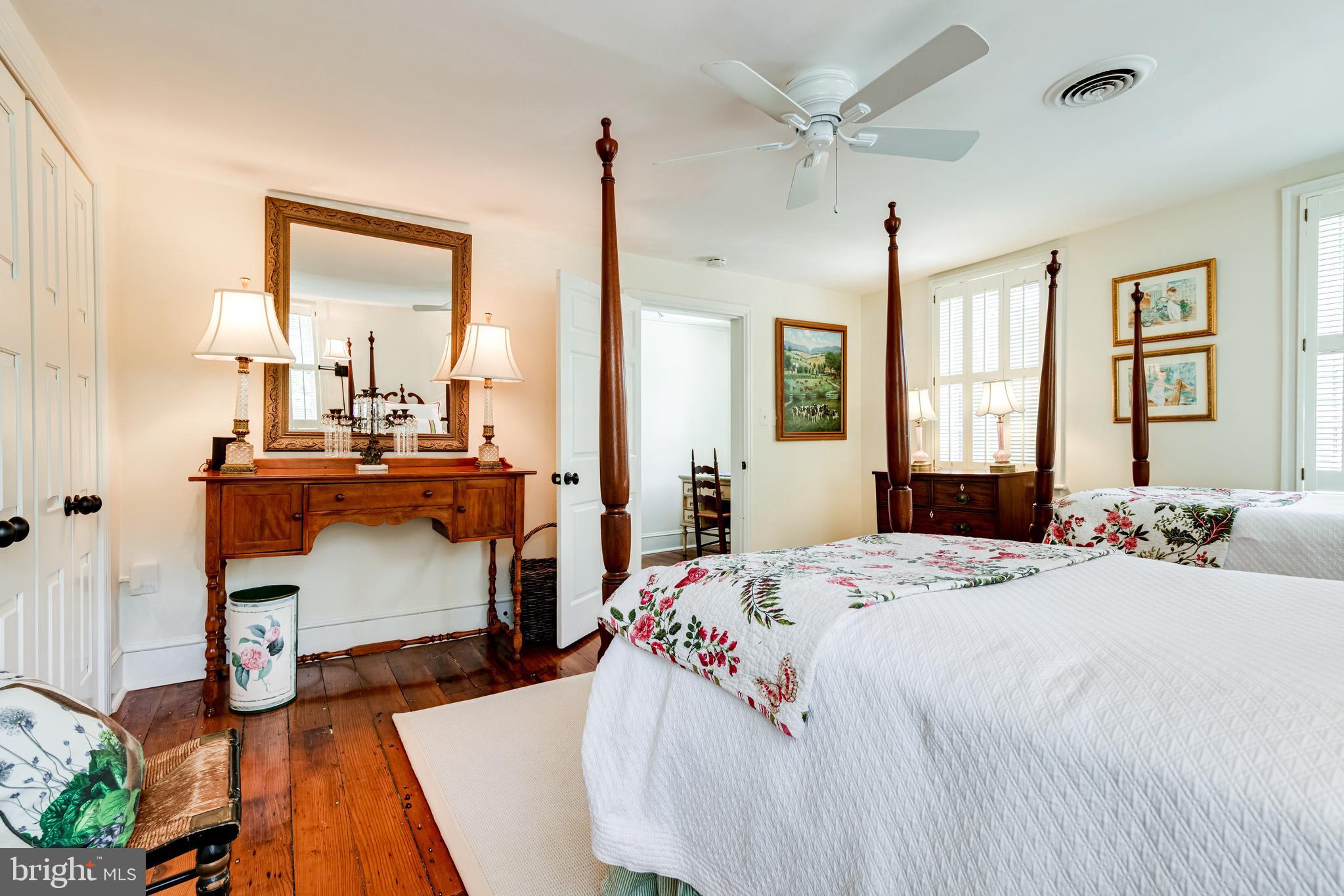 HISTORIC OLD TOWN - Residential