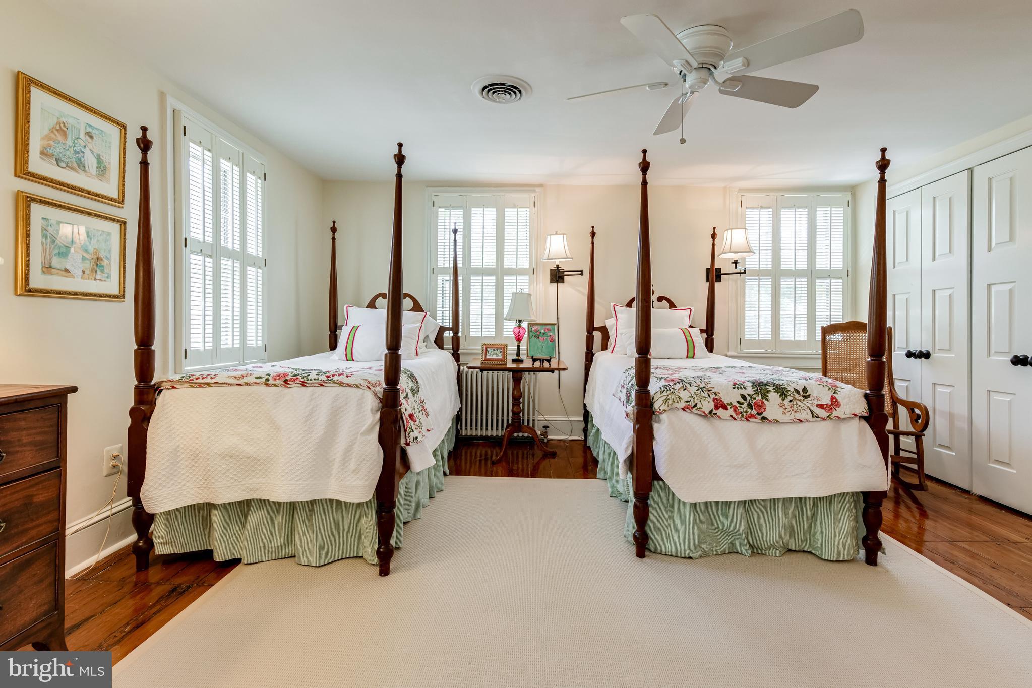 HISTORIC OLD TOWN - Residential