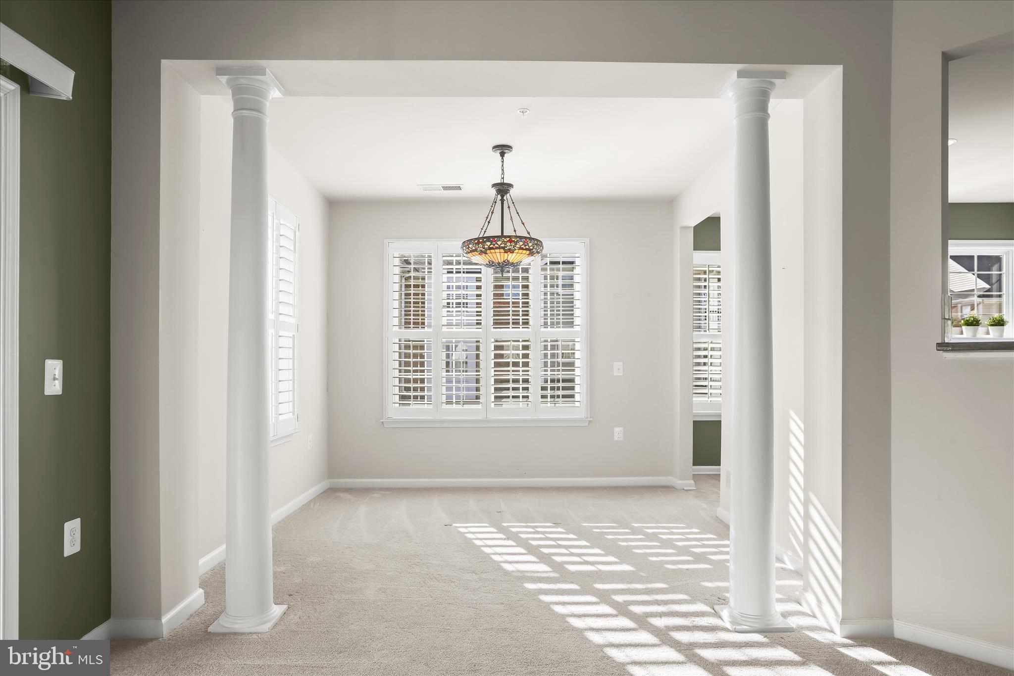 CARROLLS CREEK - Residential