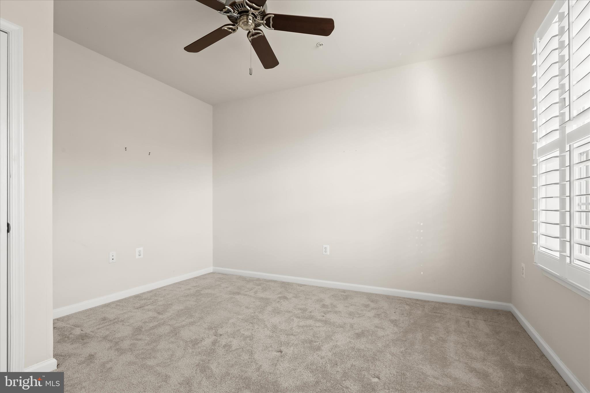 CARROLLS CREEK - Residential